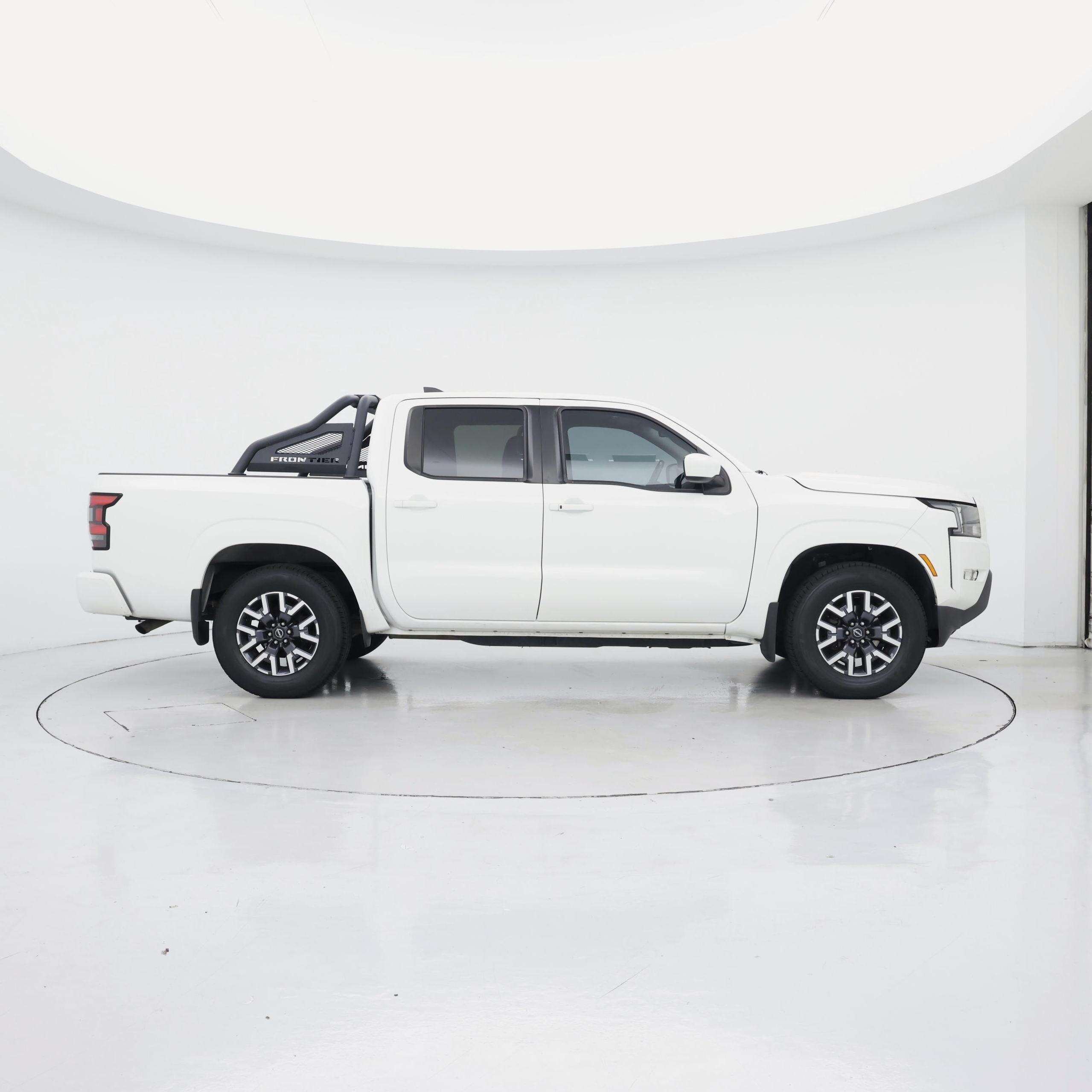 Thumbnail: 2022 Nissan Frontier - 7