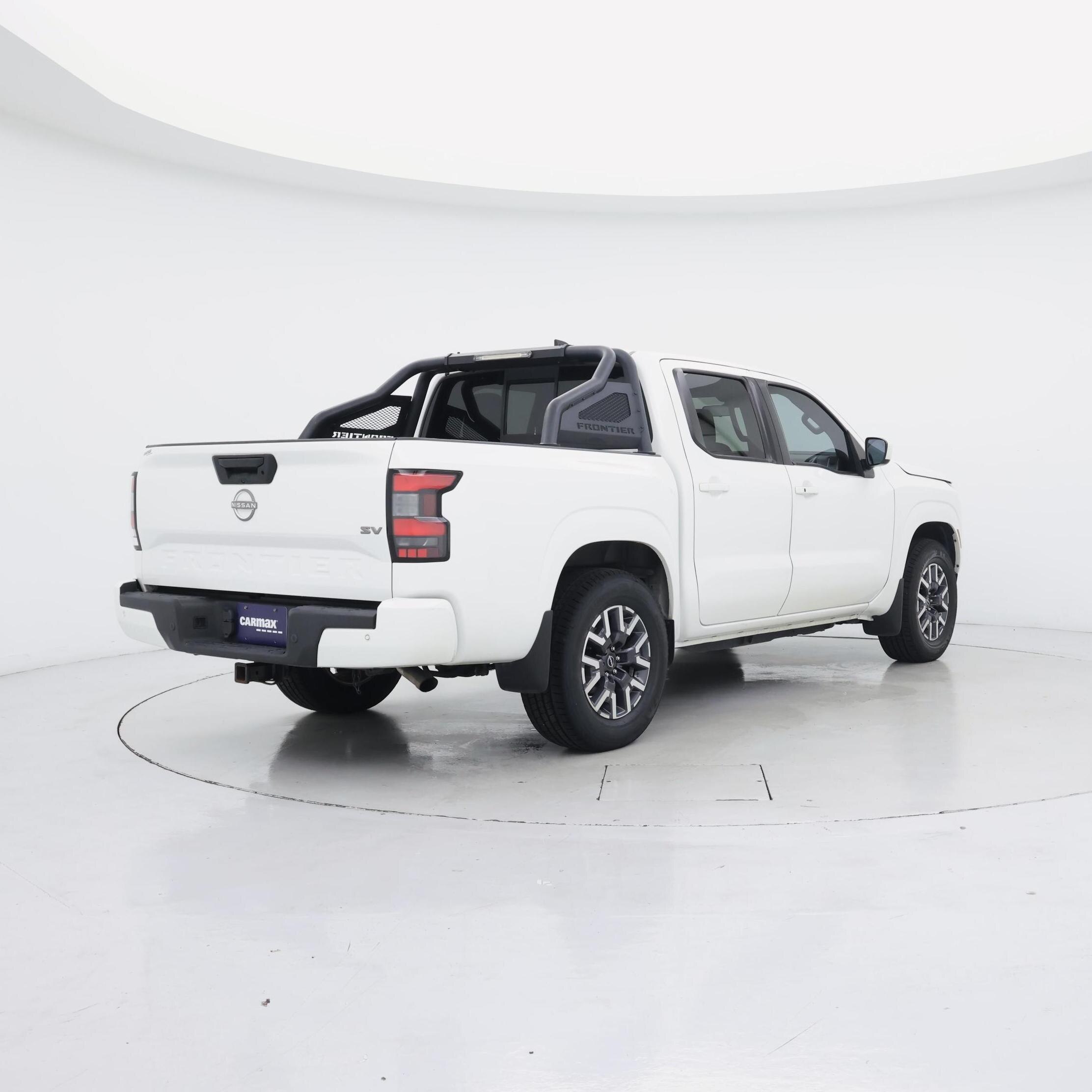 Thumbnail: 2022 Nissan Frontier - 8