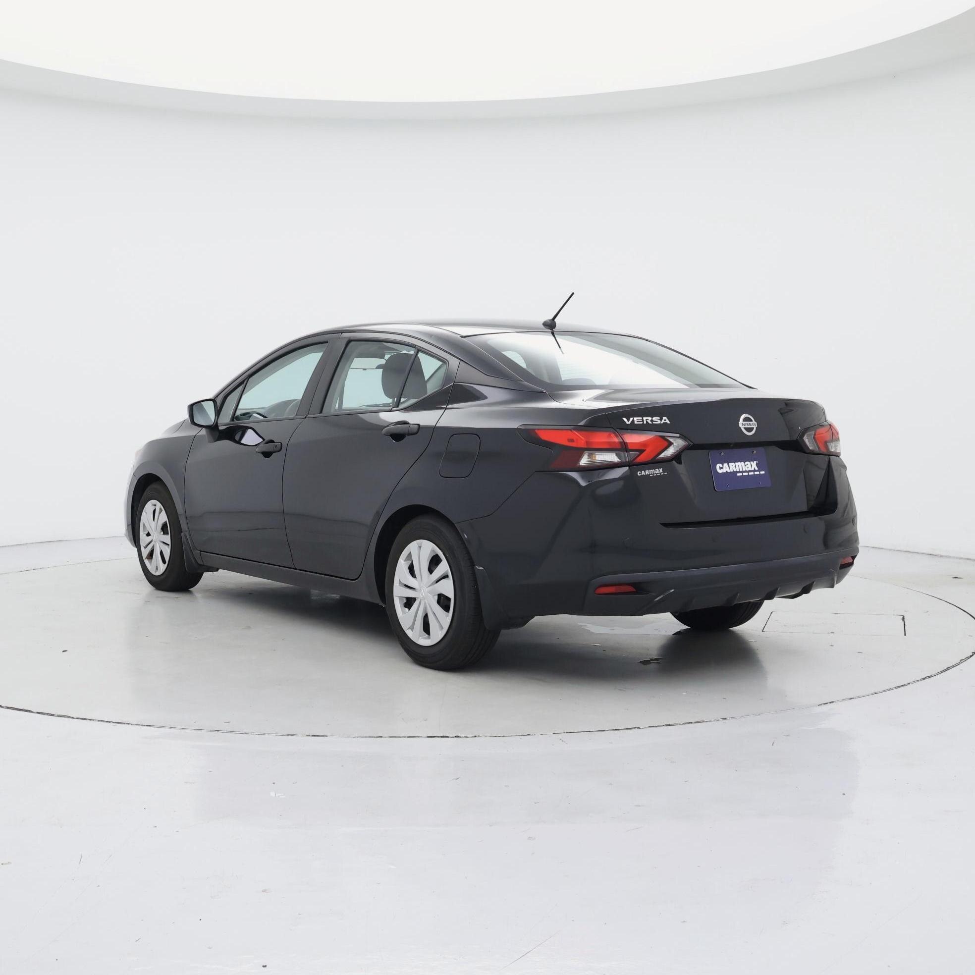 Thumbnail: 2021 Nissan Versa - 2