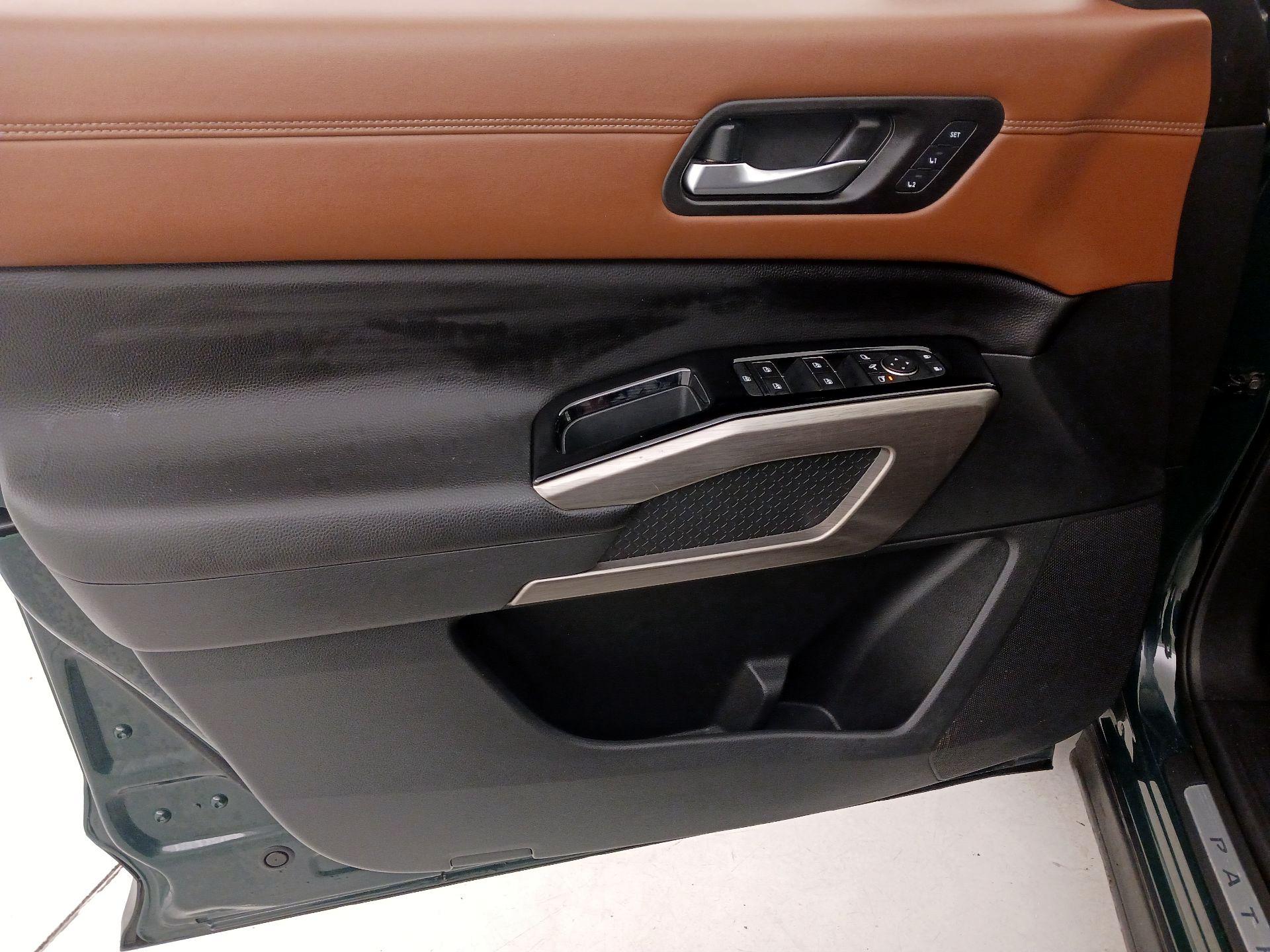 Thumbnail: 2023 Nissan Pathfinder - 12