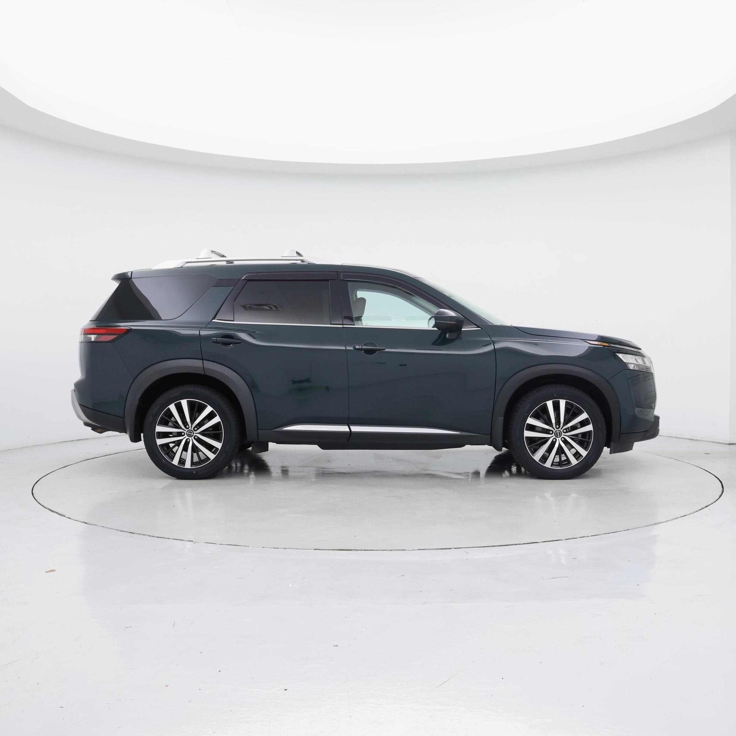 Thumbnail: 2023 Nissan Pathfinder - 7