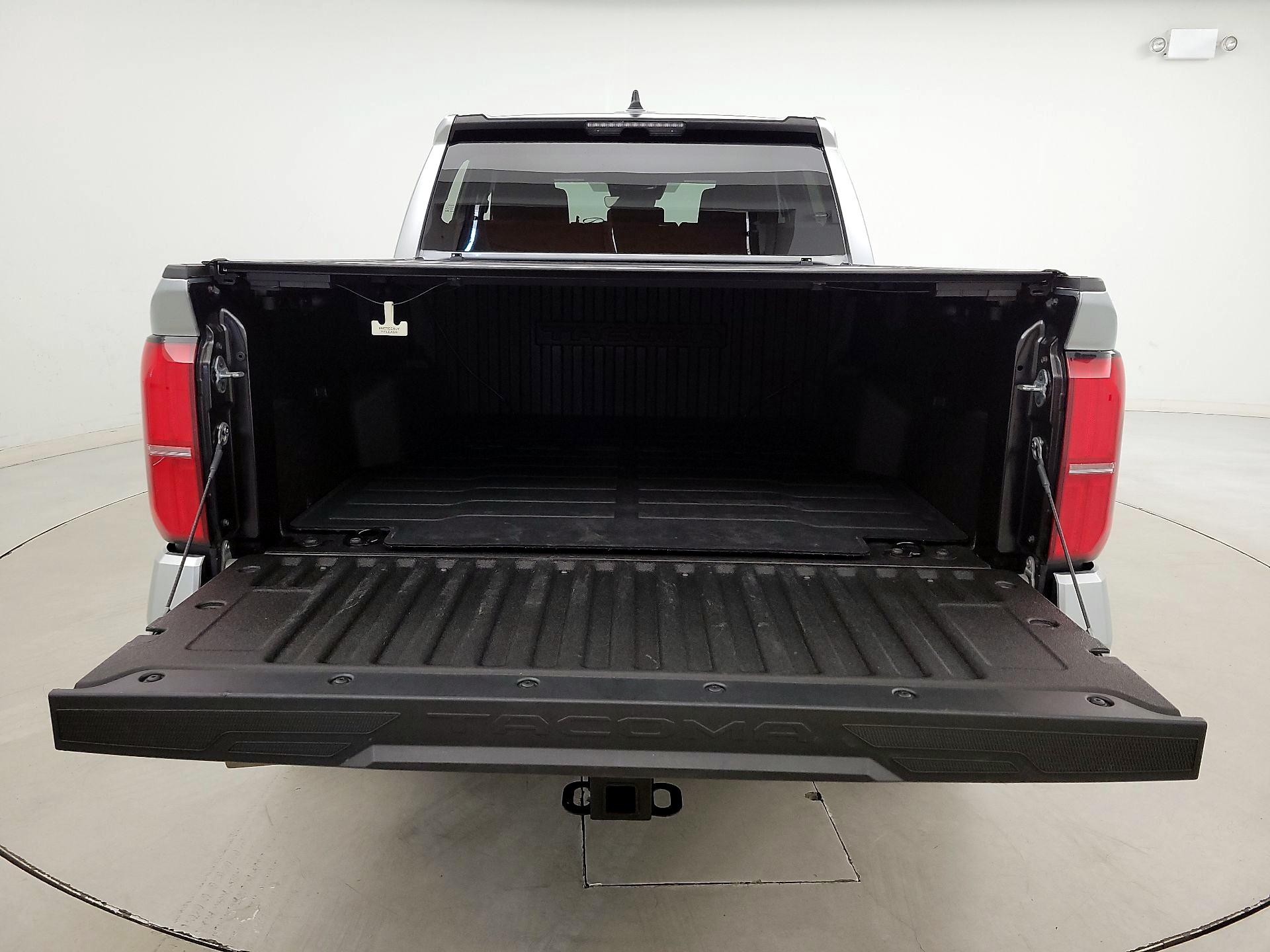 Thumbnail: 2024 Toyota Tacoma - 19