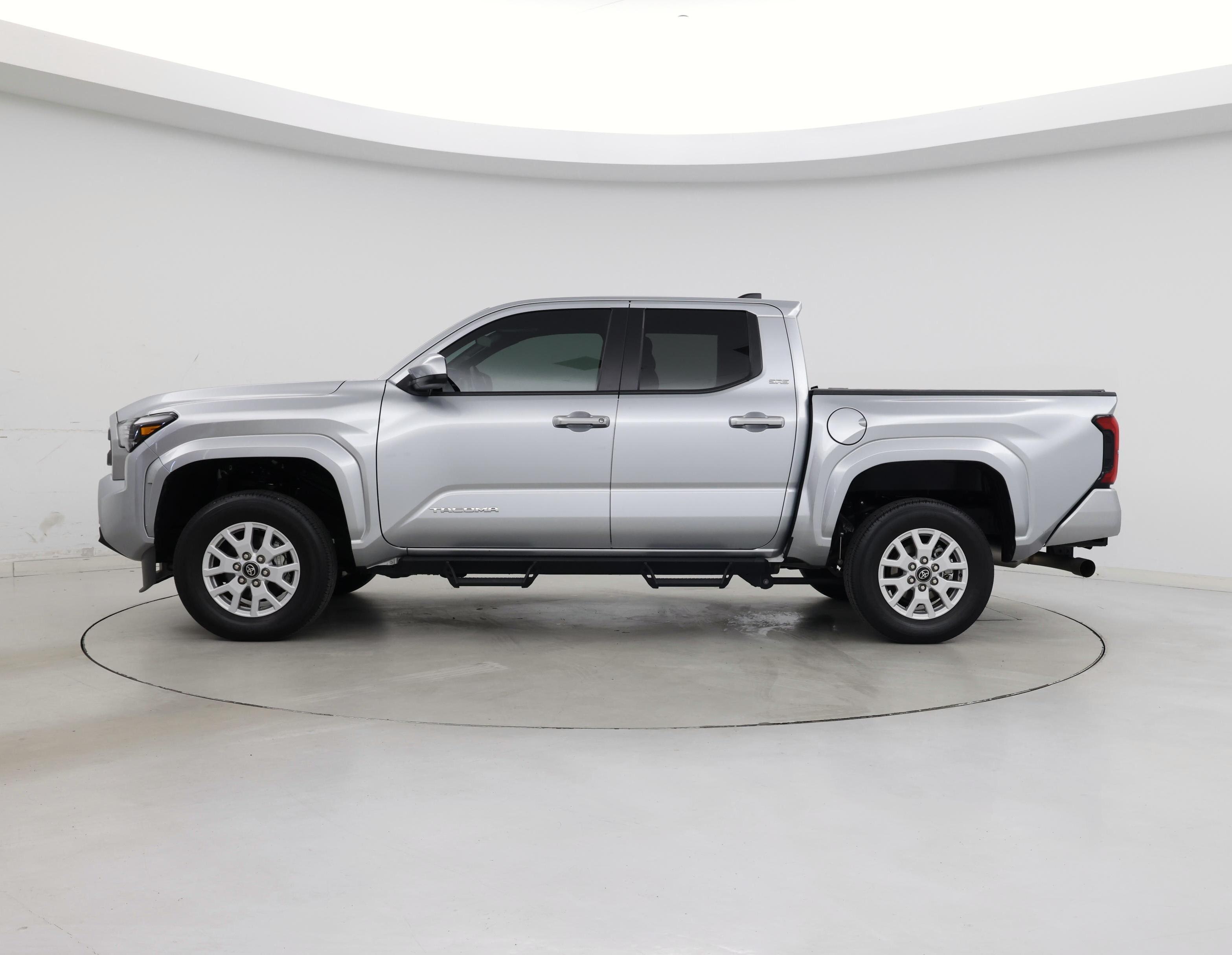 Thumbnail: 2024 Toyota Tacoma - 3