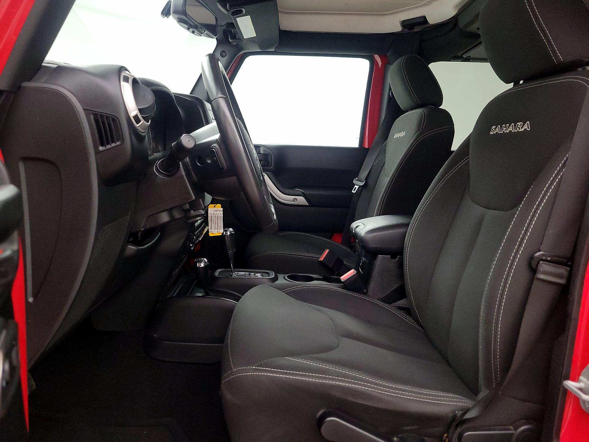 Thumbnail: 2018 Jeep Wrangler - 11