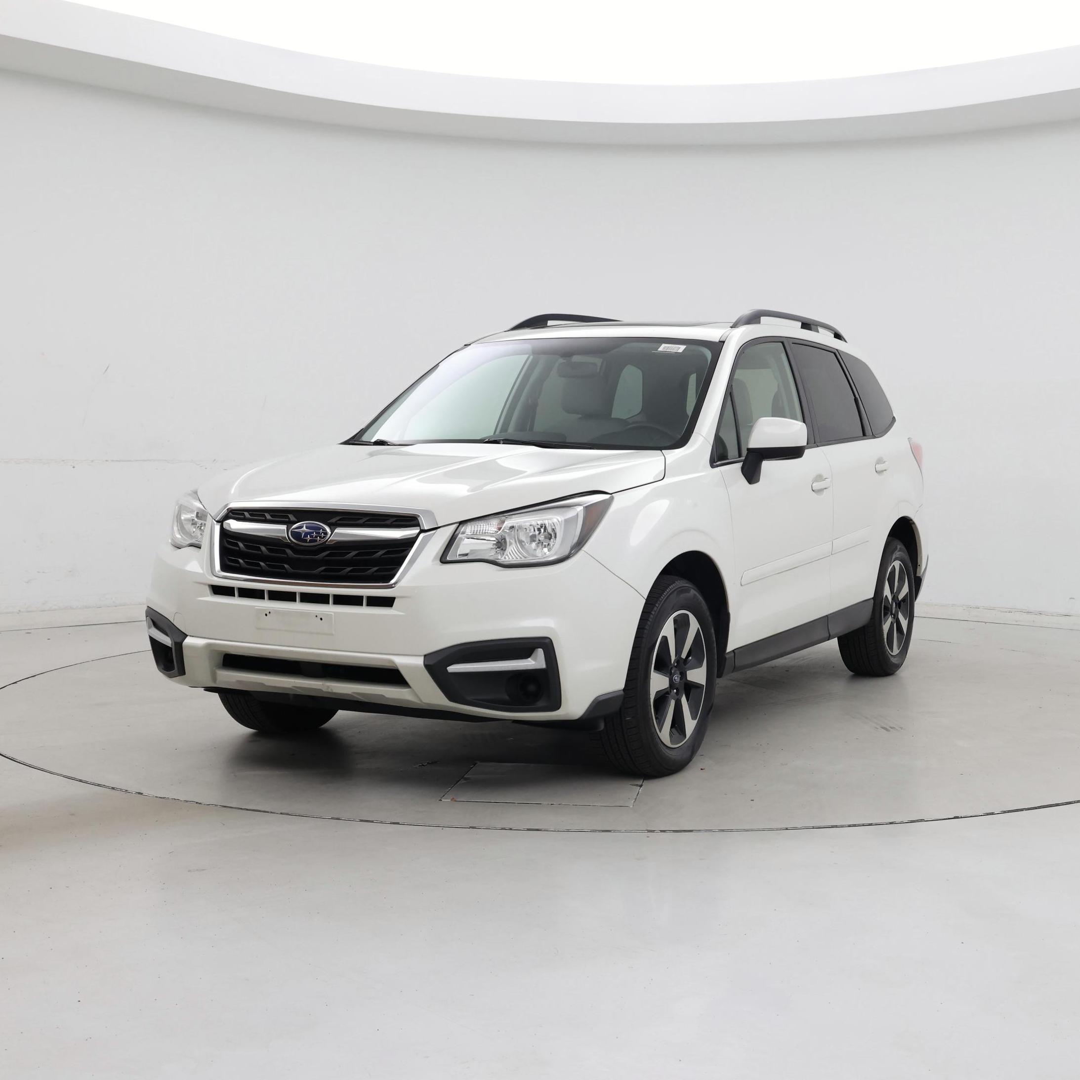 Thumbnail: 2017 Subaru Forester - 4