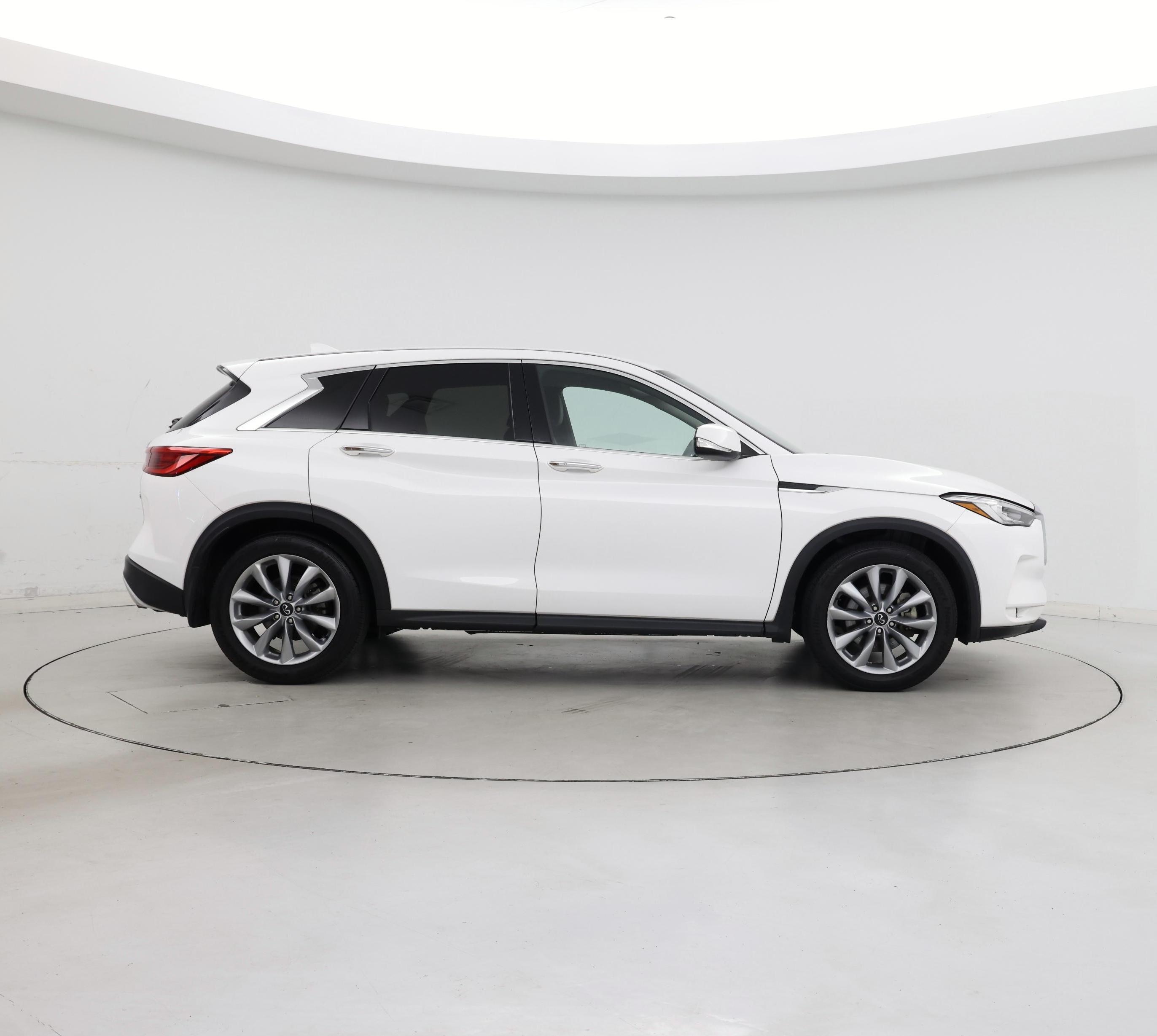 Thumbnail: 2021 INFINITI QX50 - 7