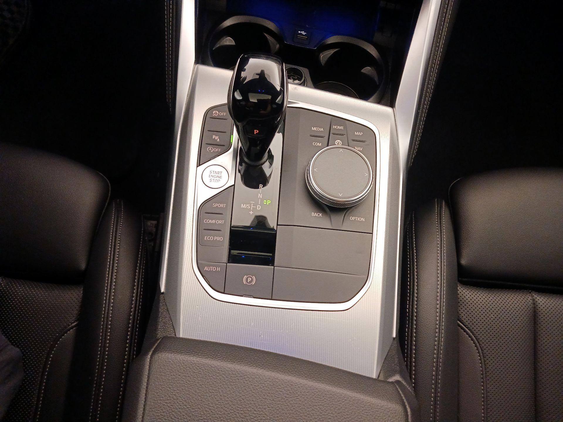 Thumbnail: 2022 BMW 4 Series - 18