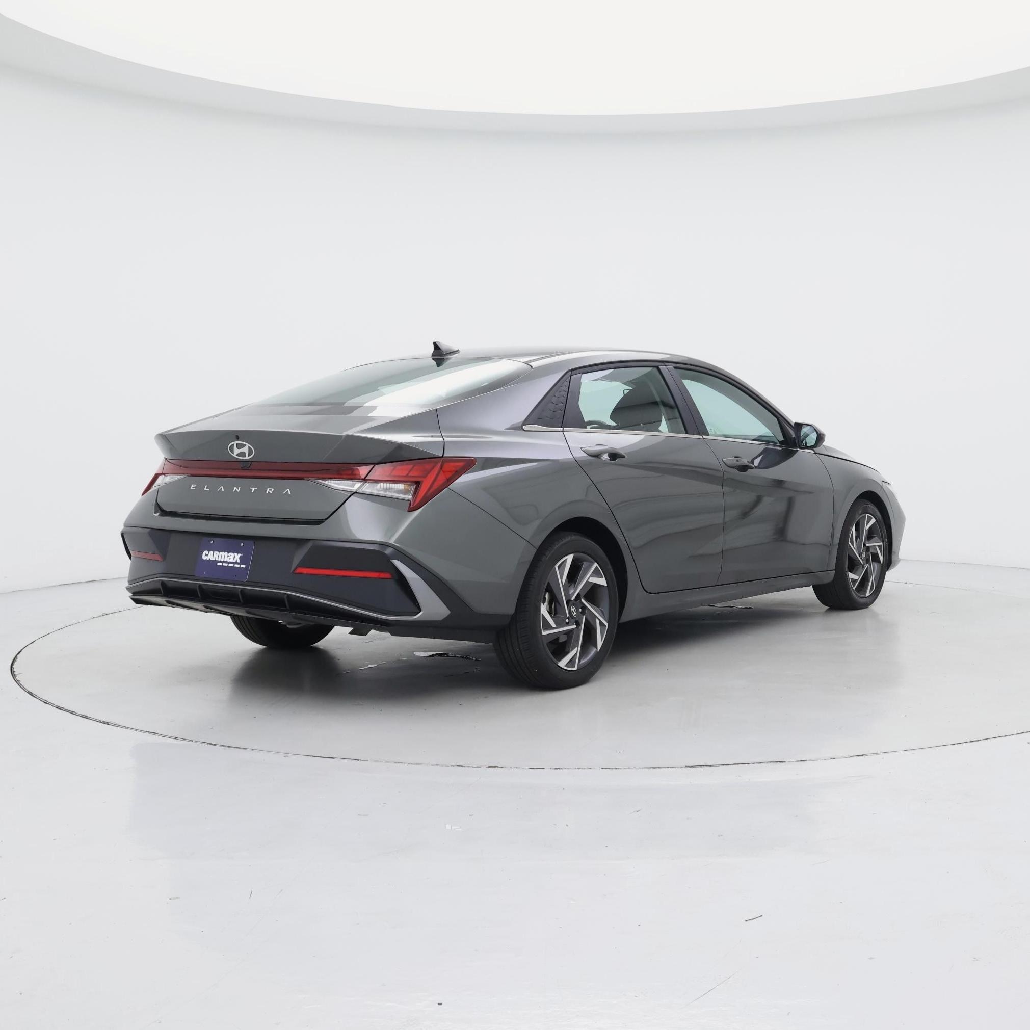 Thumbnail: 2025 Hyundai Elantra - 8