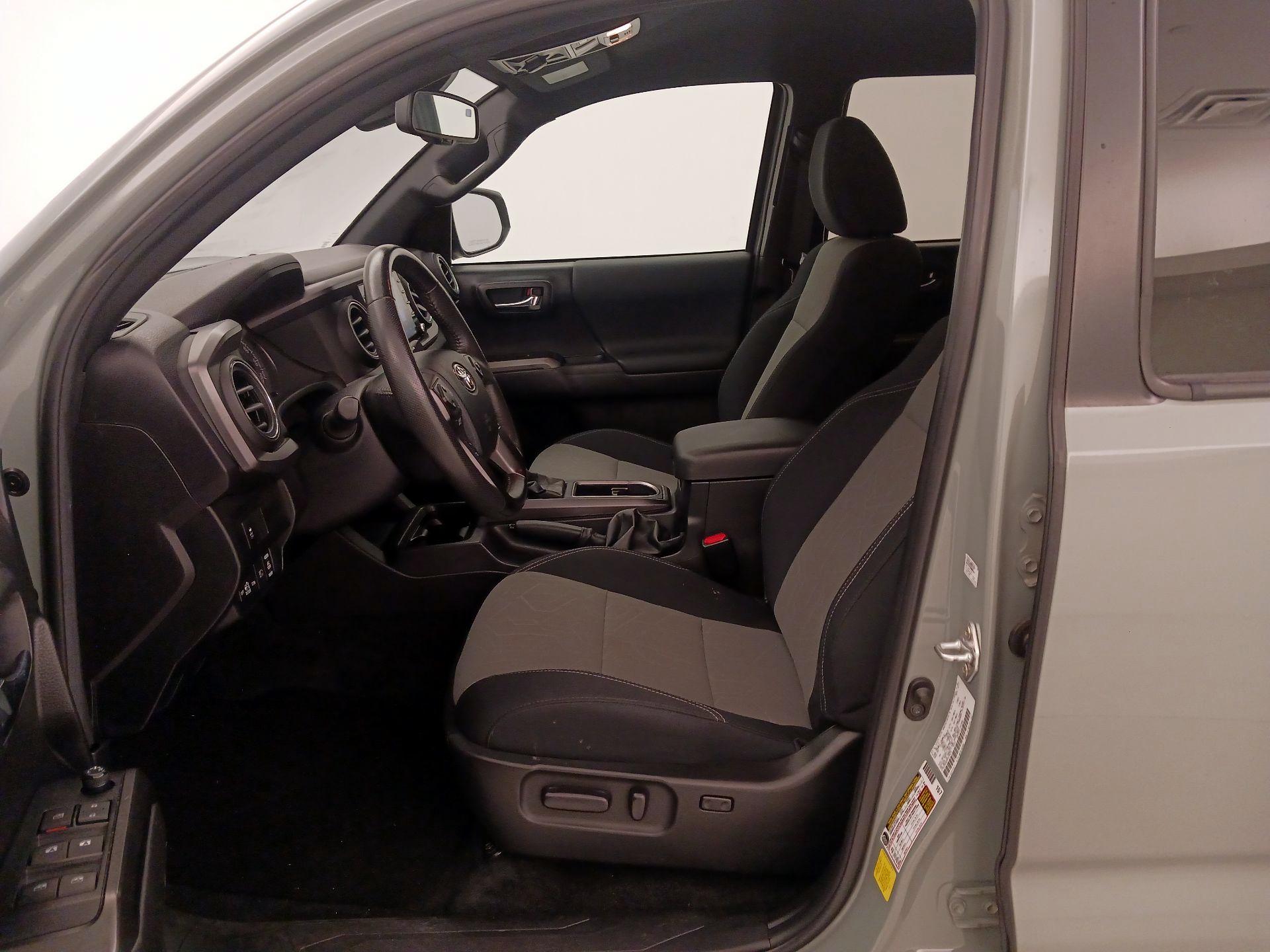 Thumbnail: 2023 Toyota Tacoma - 11