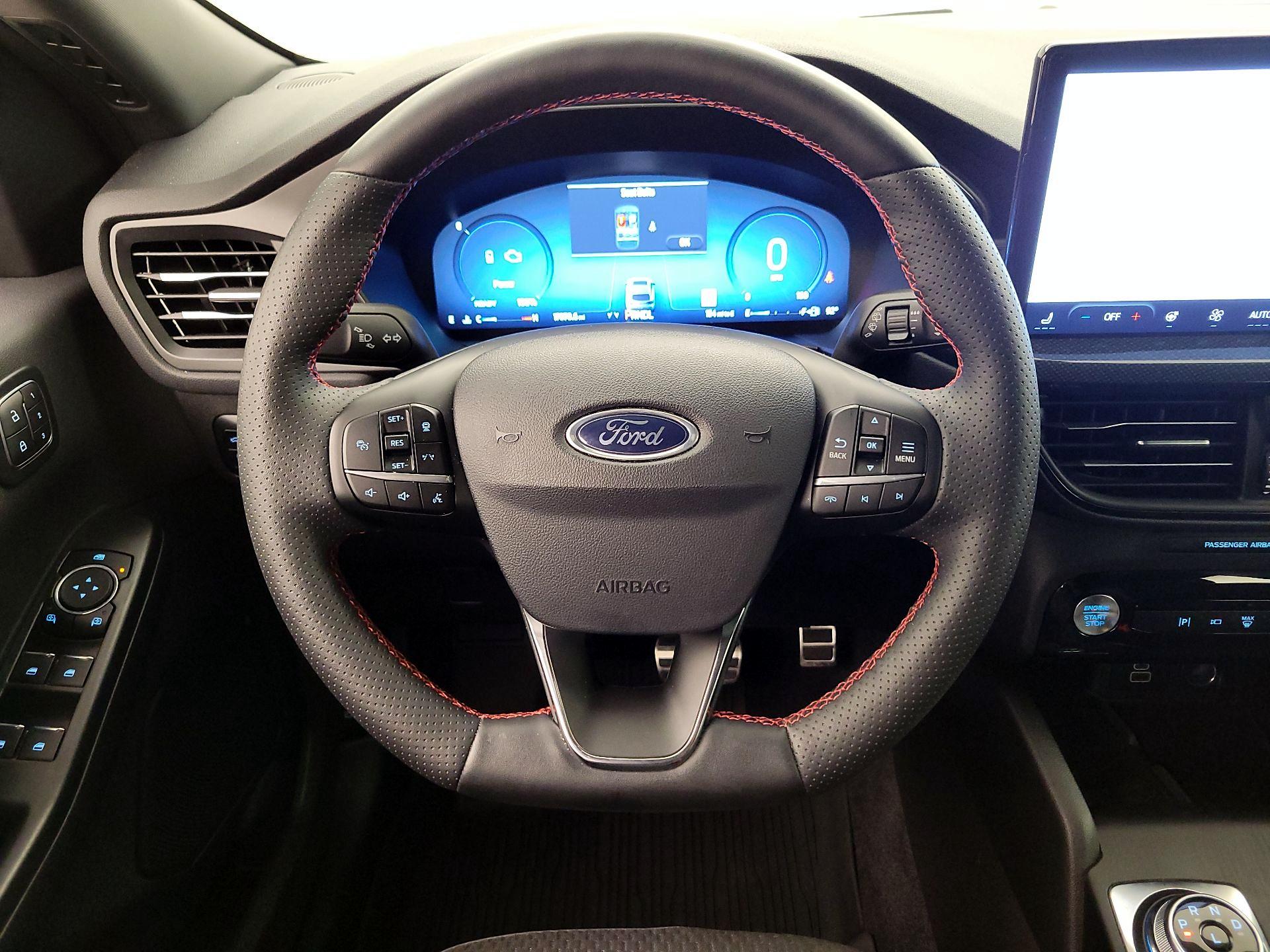 Thumbnail: 2024 Ford Escape - 10