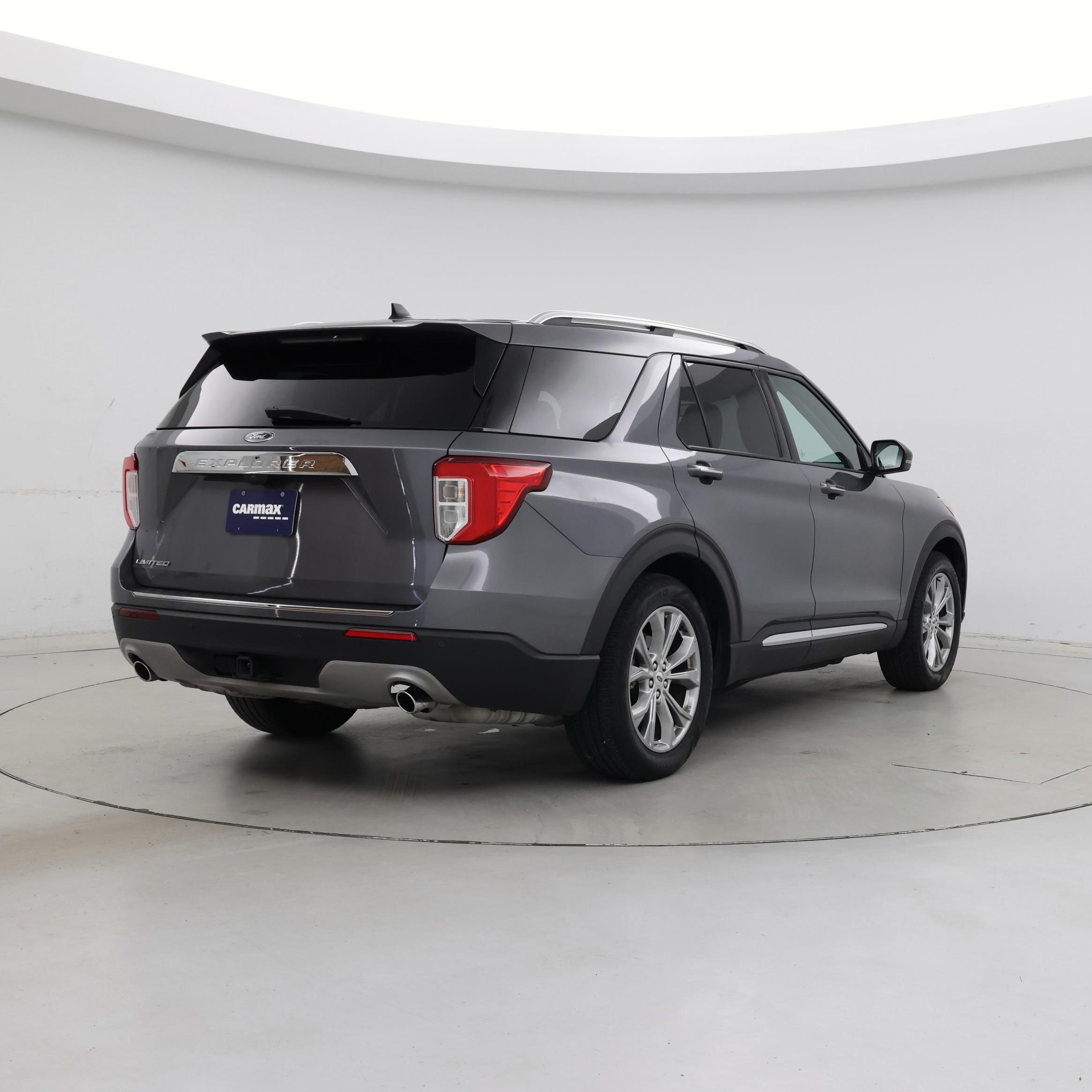 Thumbnail: 2021 Ford Explorer - 8