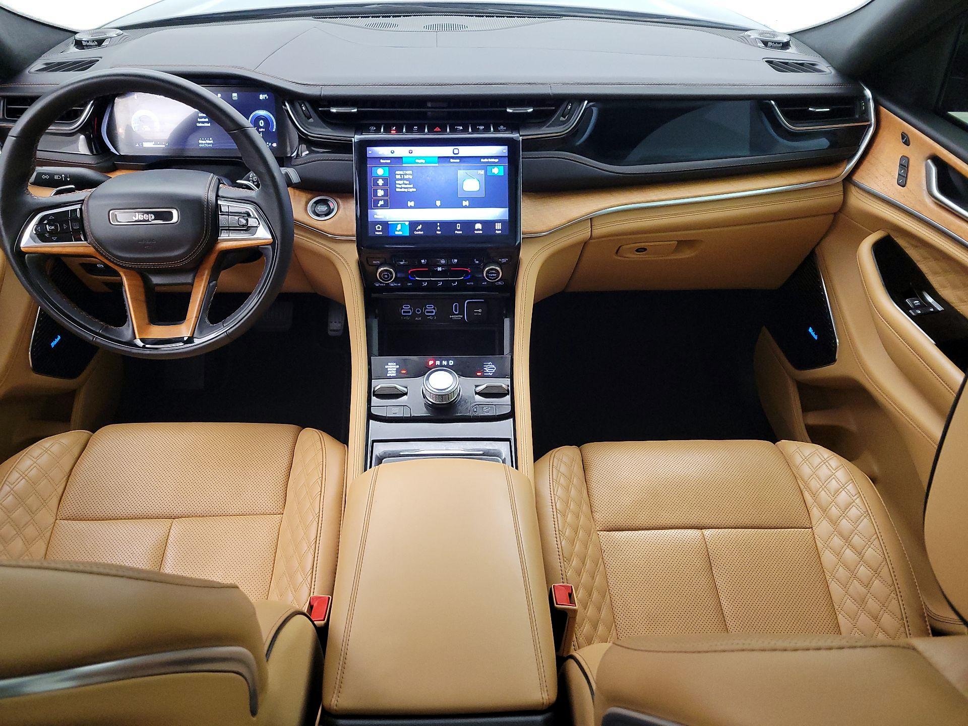 Thumbnail: 2023 Jeep Grand Cherokee - 9