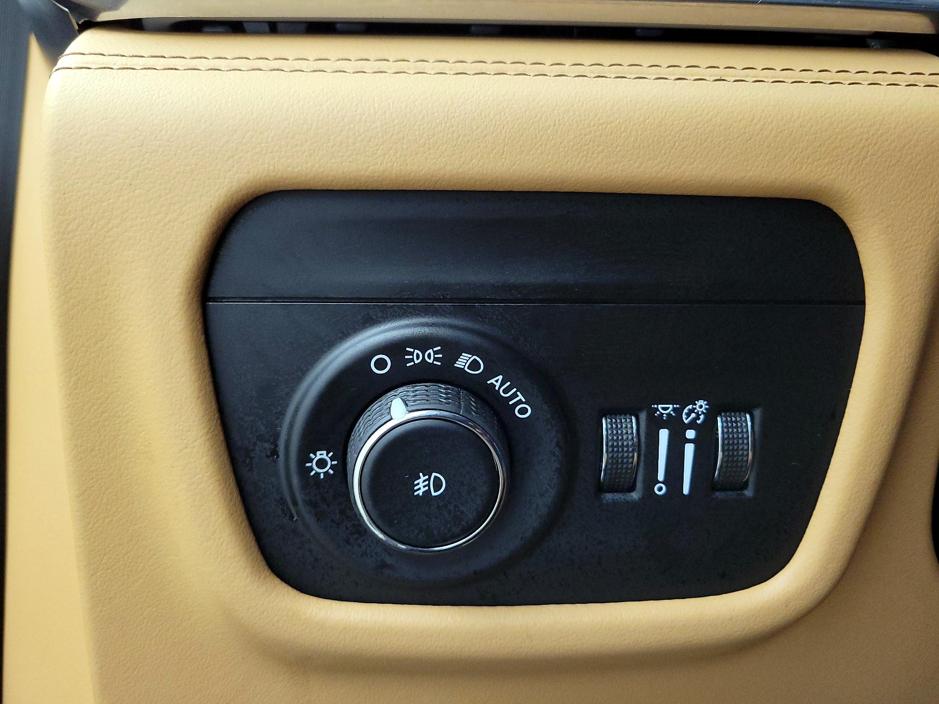 Thumbnail: 2023 Jeep Grand Cherokee - 13