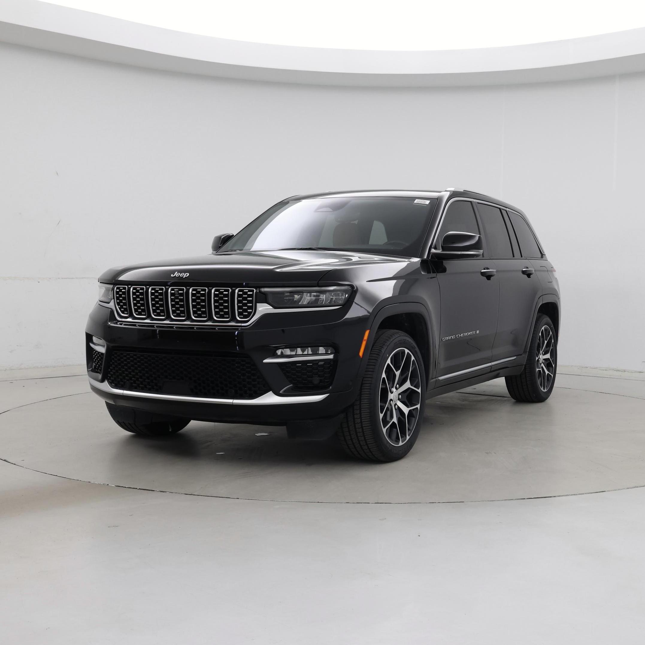 Thumbnail: 2023 Jeep Grand Cherokee - 4