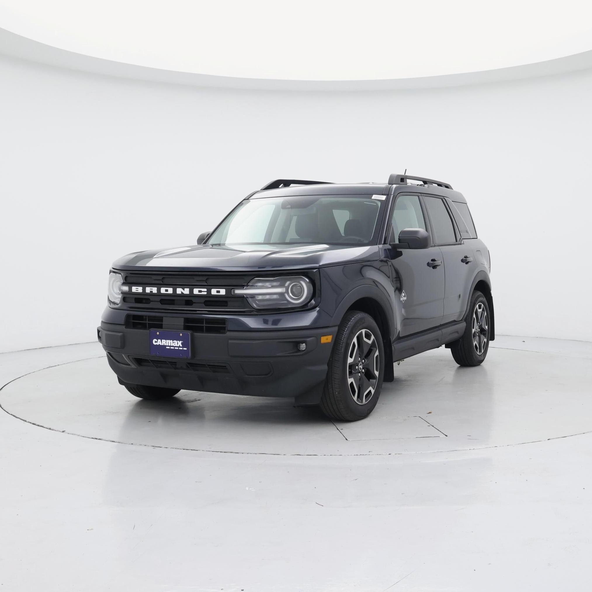 Thumbnail: 2023 Ford Bronco Sport - 4
