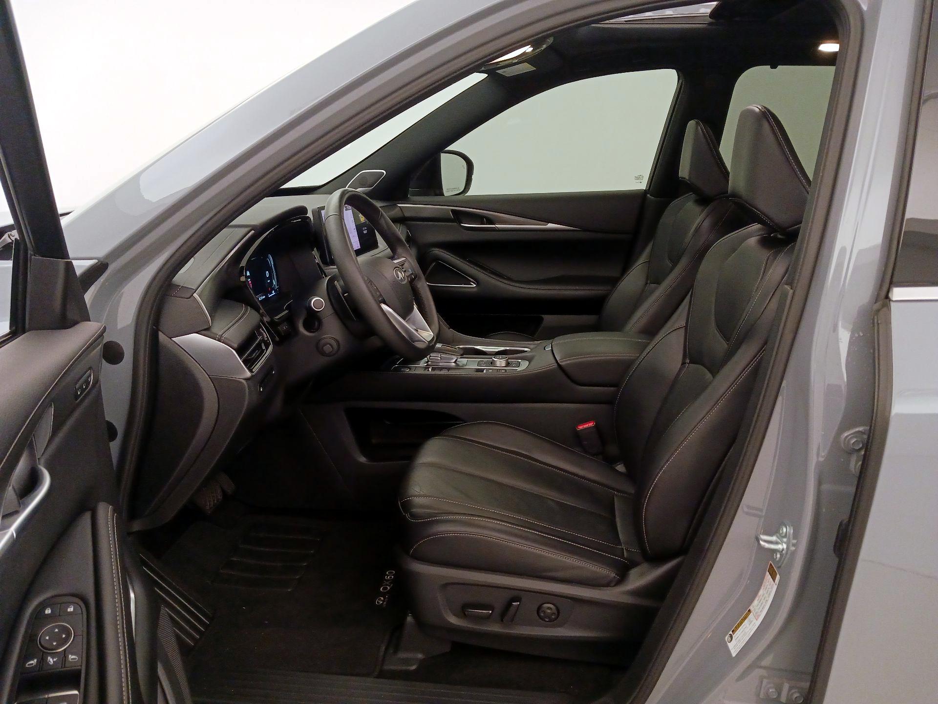 Thumbnail: 2025 INFINITI QX60 - 11