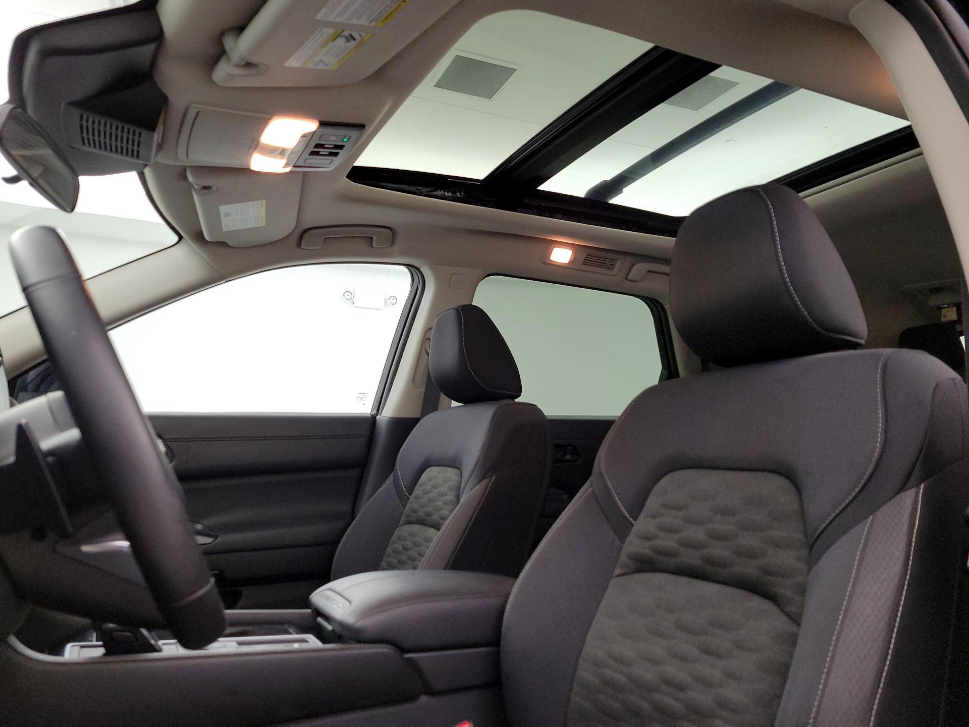 Thumbnail: 2024 Nissan Pathfinder - 19