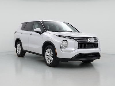 2025 Mitsubishi Outlander ES