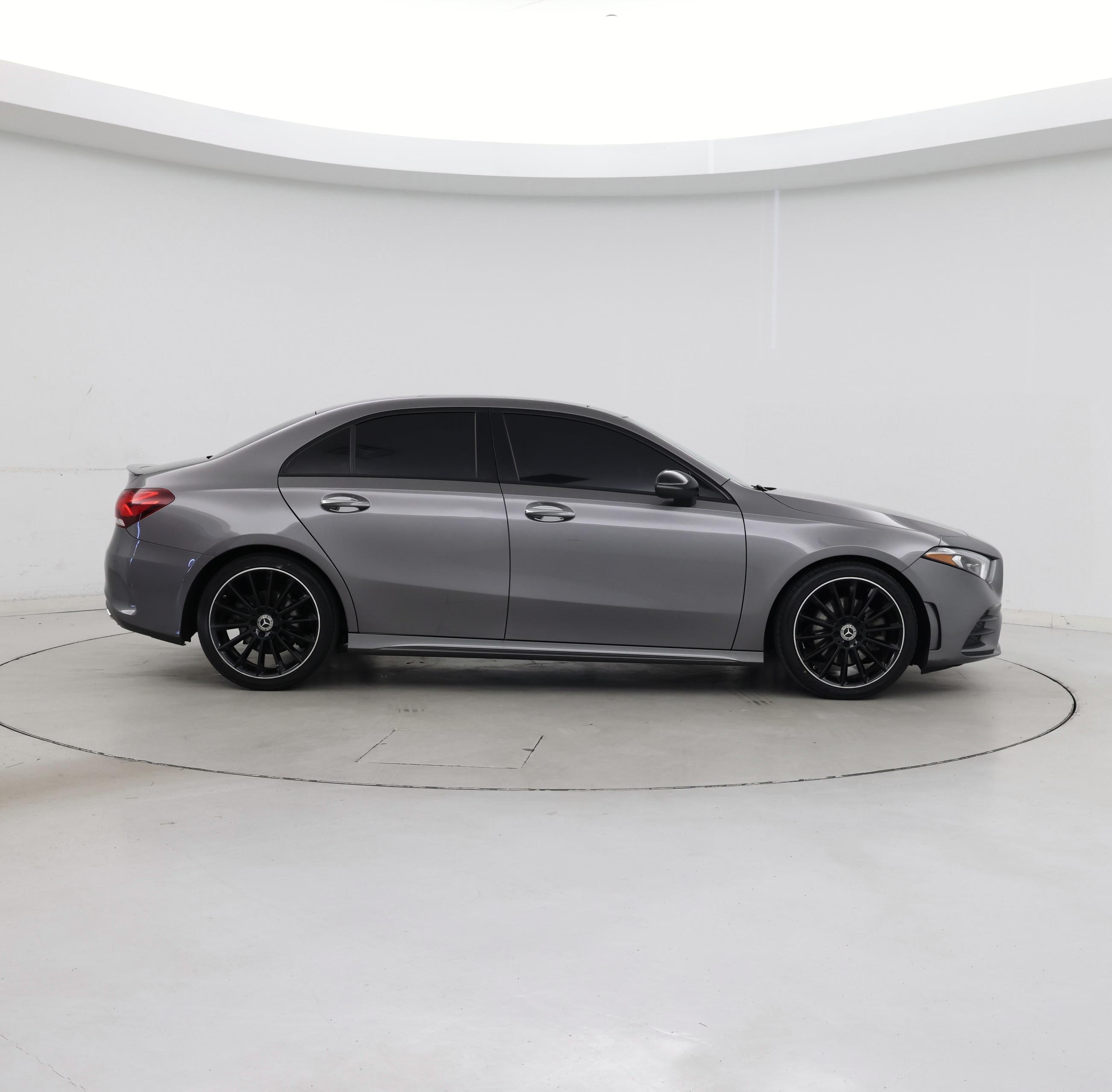 Thumbnail: 2022 Mercedes-Benz A-Class - 7