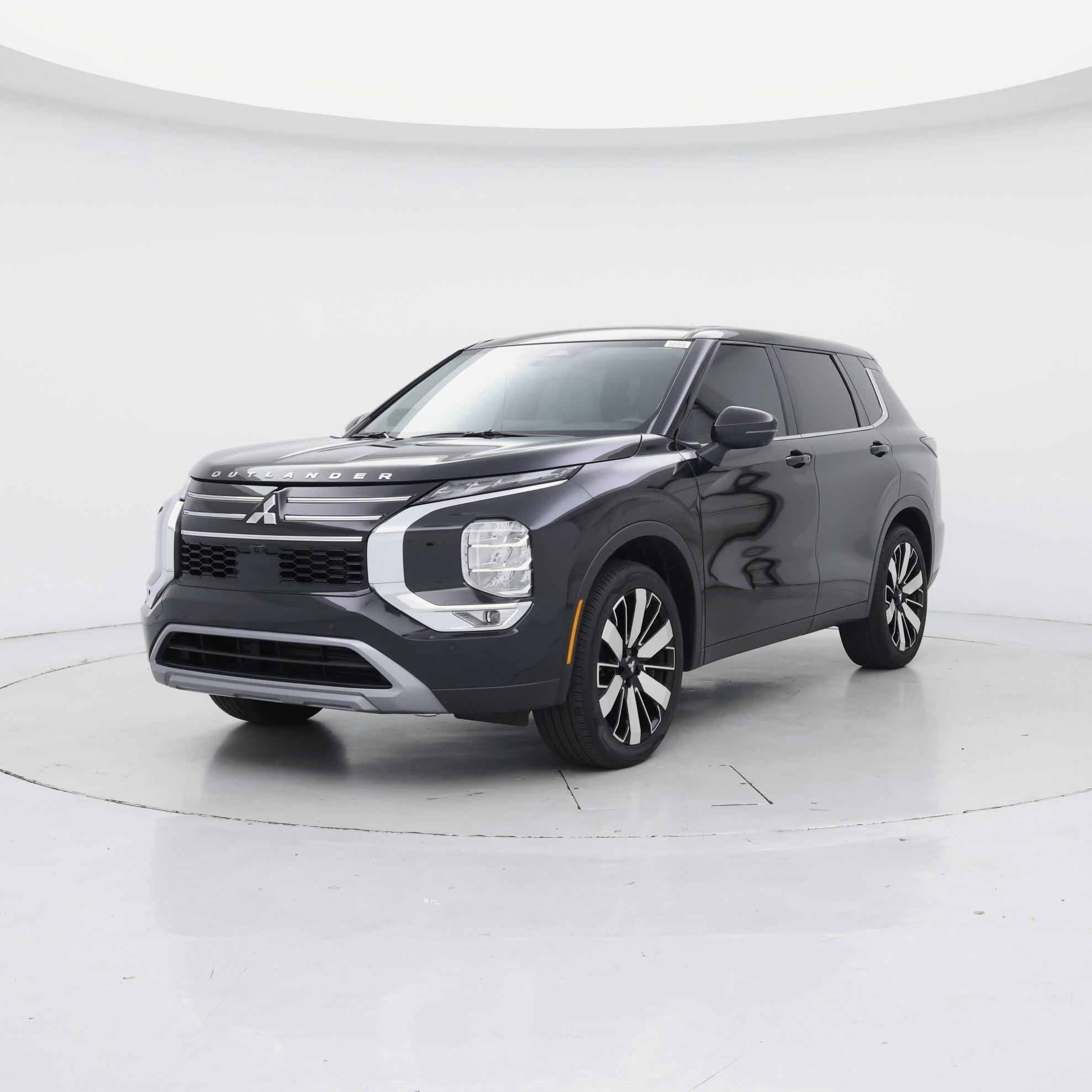 Thumbnail: 2025 Mitsubishi Outlander - 4