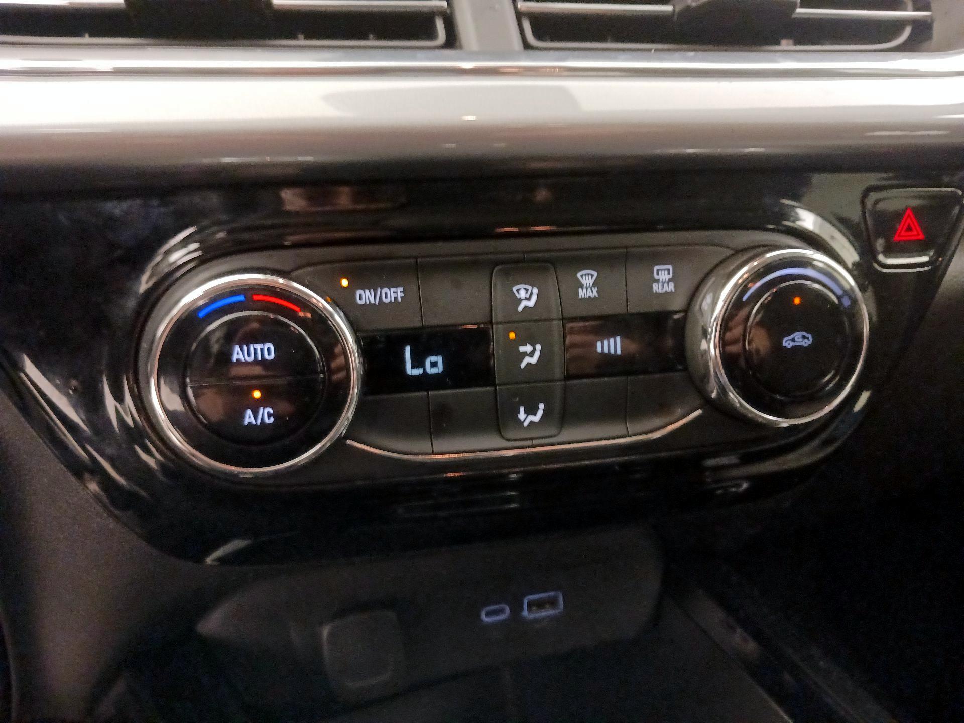 Thumbnail: 2025 Chevrolet Trax - 16