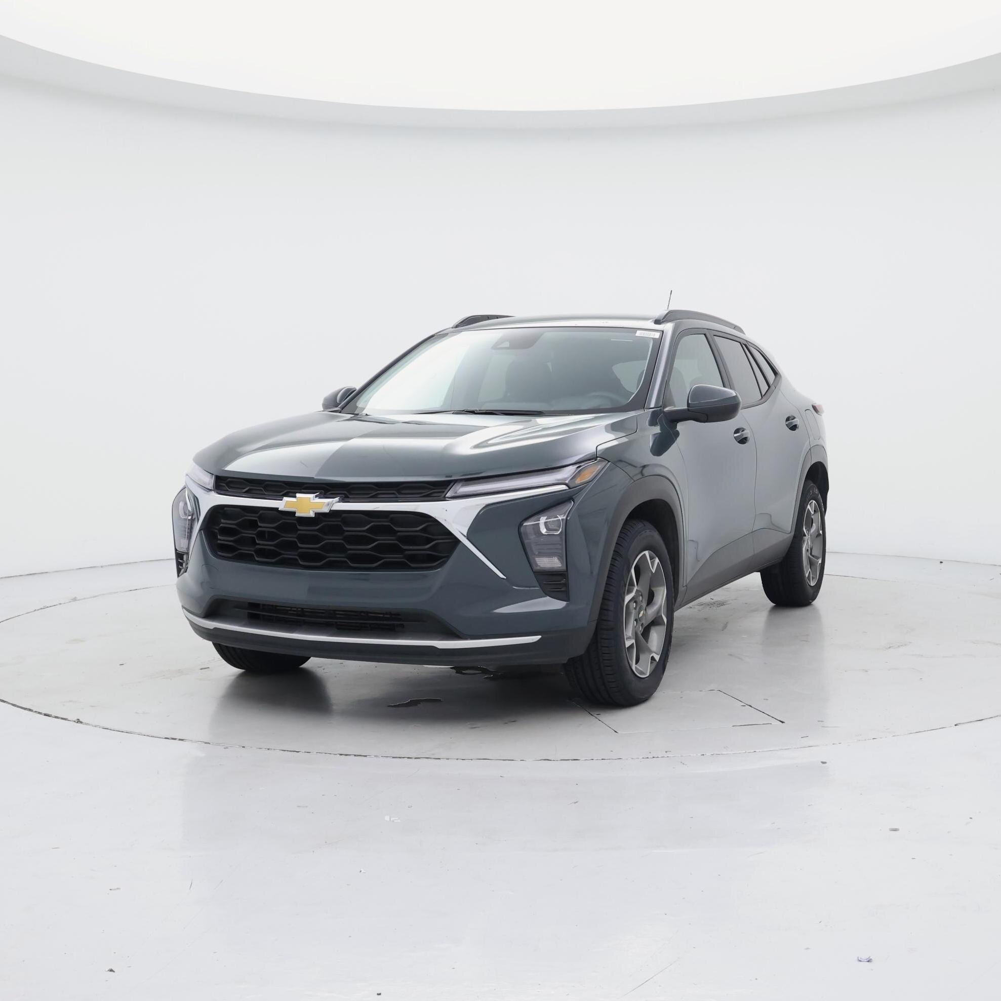 Thumbnail: 2025 Chevrolet Trax - 4