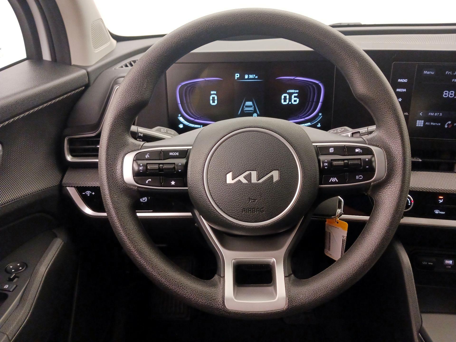 Thumbnail: 2025 Kia Sportage - 10
