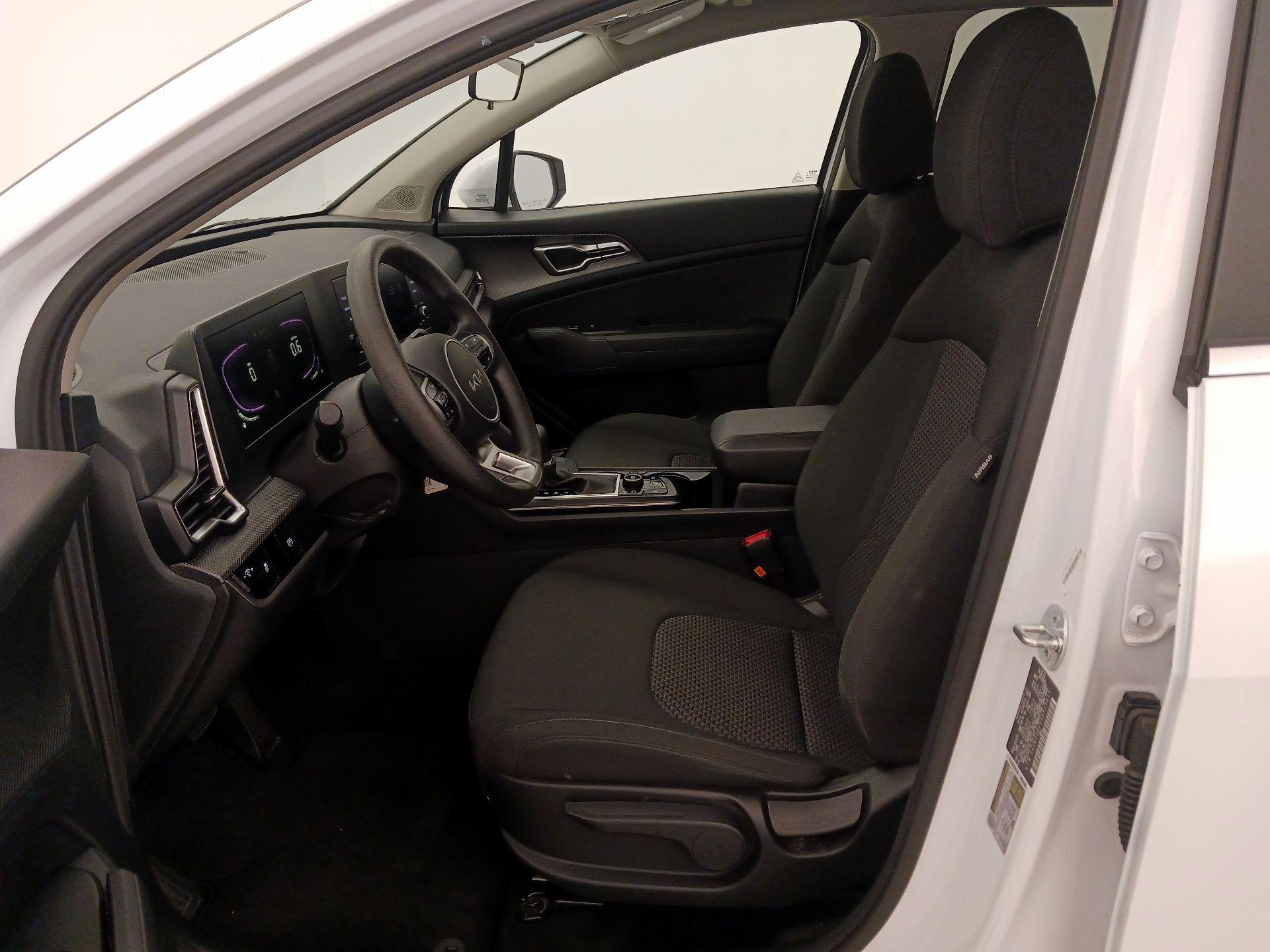Thumbnail: 2025 Kia Sportage - 11