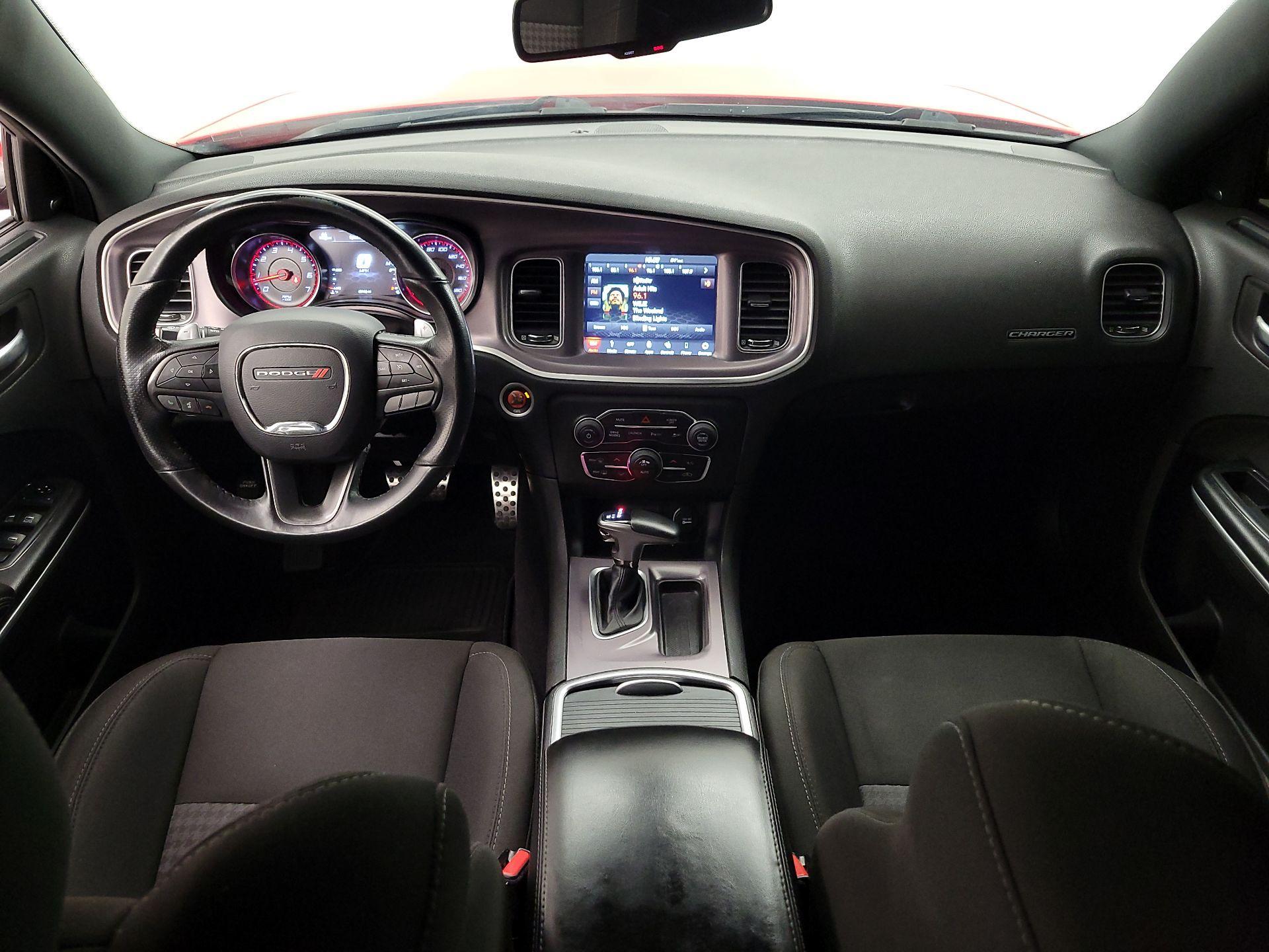 Thumbnail: 2019 Dodge Charger - 9