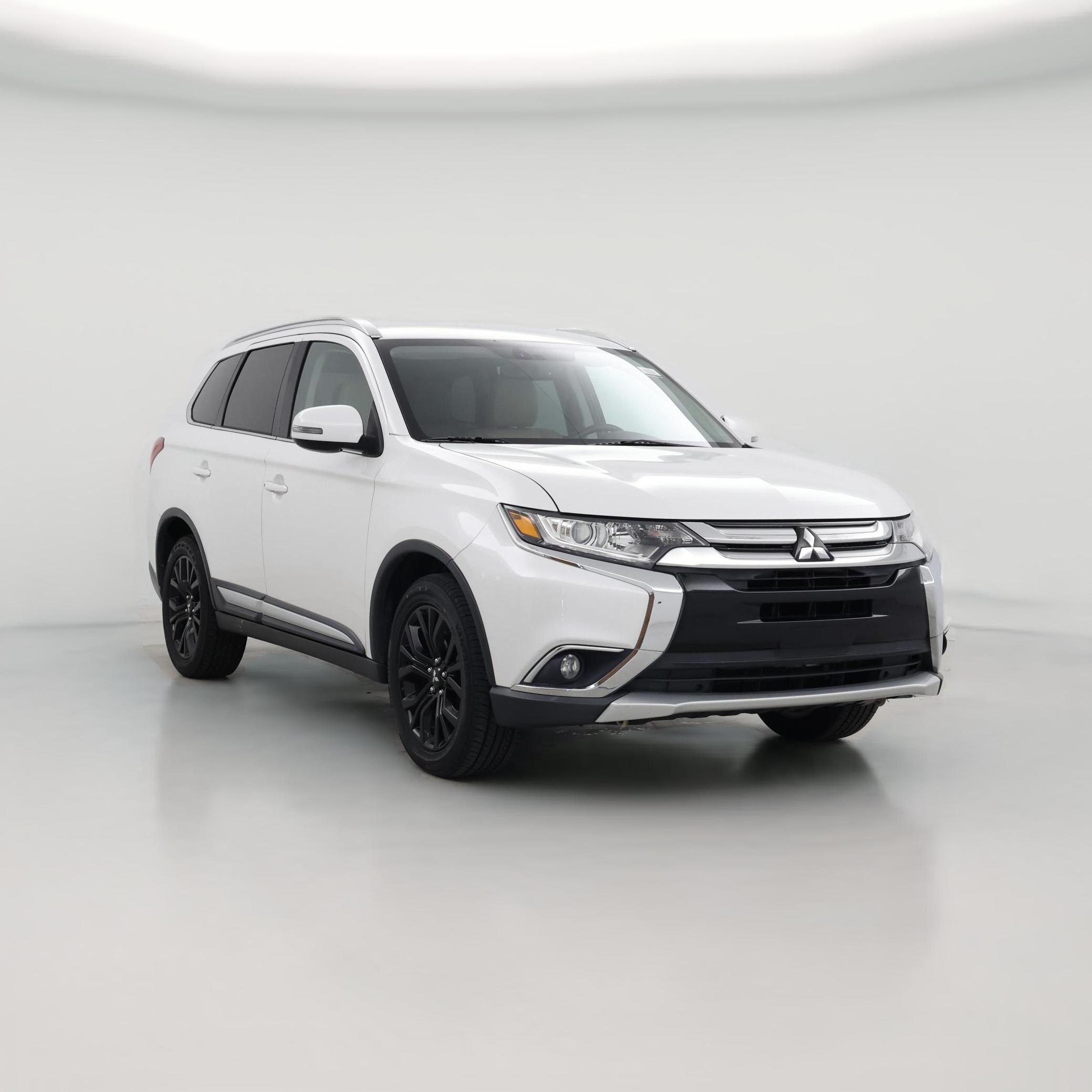 Thumbnail: 2018 Mitsubishi Outlander - 1
