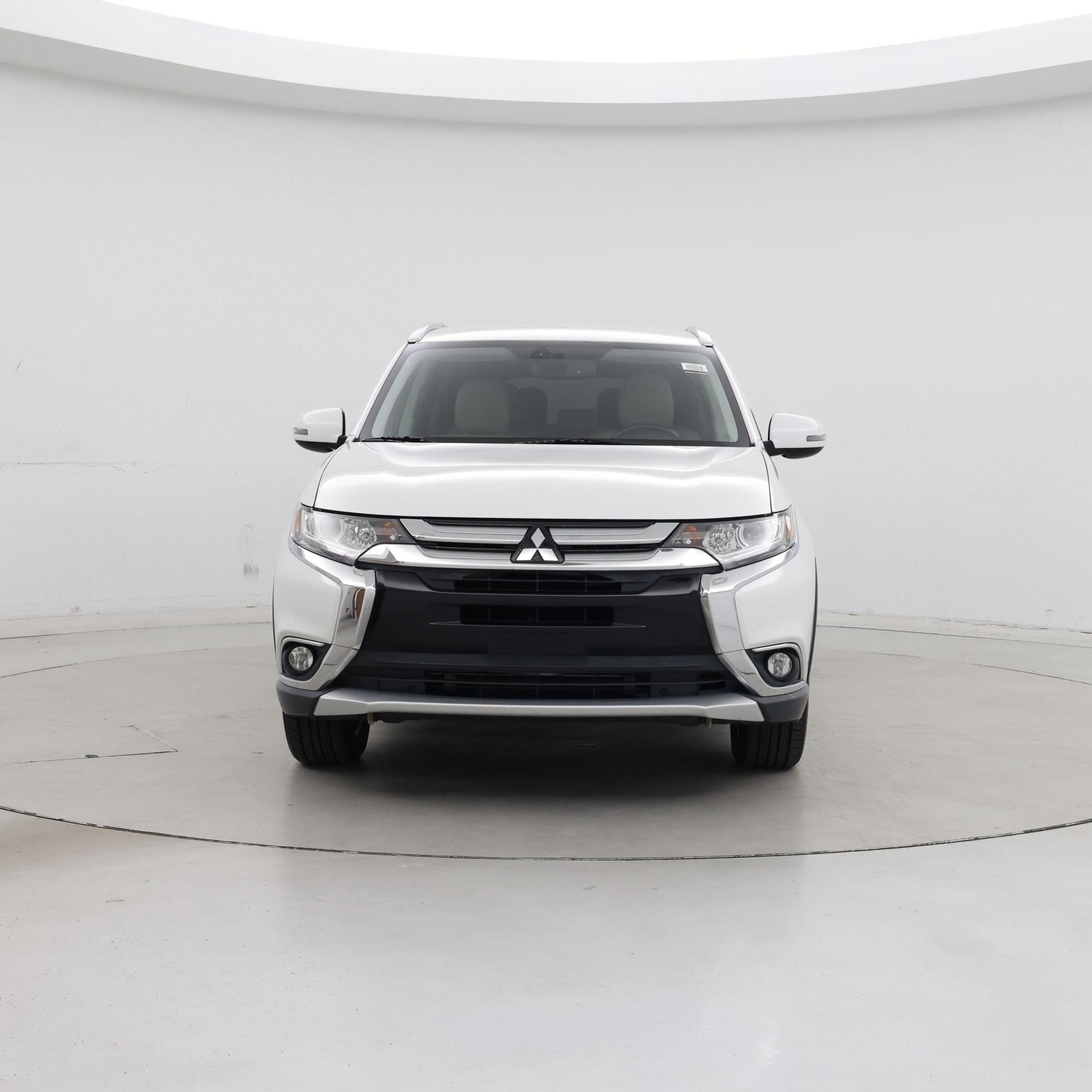 Thumbnail: 2018 Mitsubishi Outlander - 5