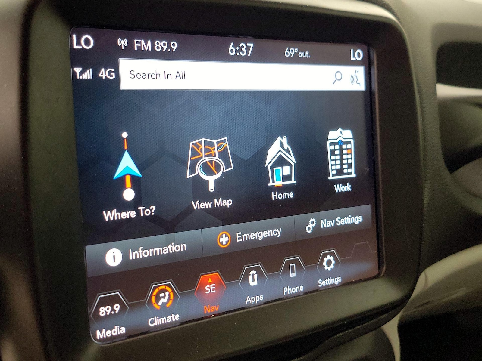 2022 Jeep Renegade Latitude - Photo 15