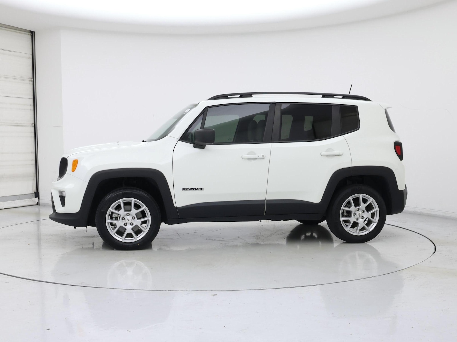 2022 Jeep Renegade Latitude - Photo 4