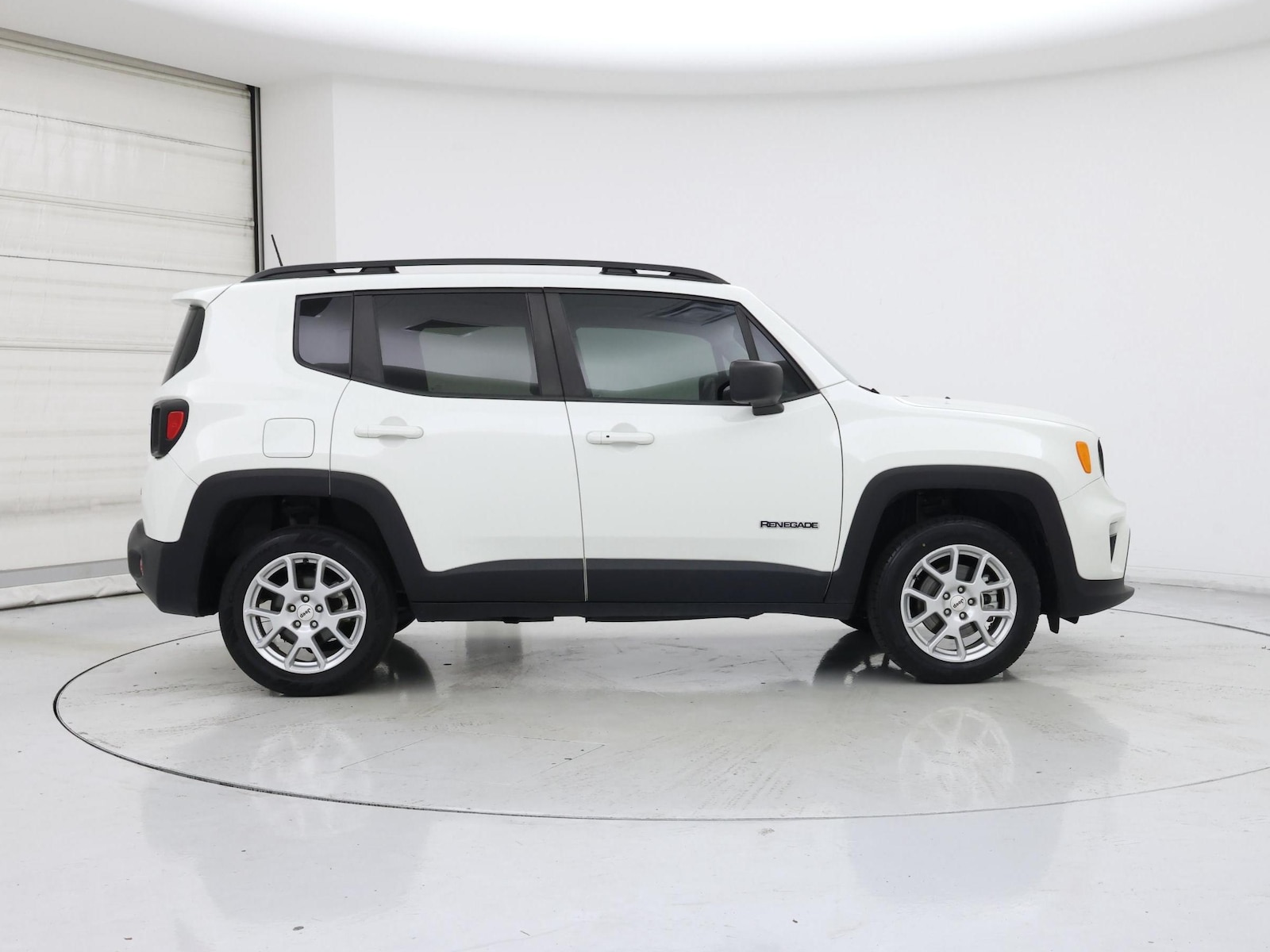 2022 Jeep Renegade Latitude - Photo 8