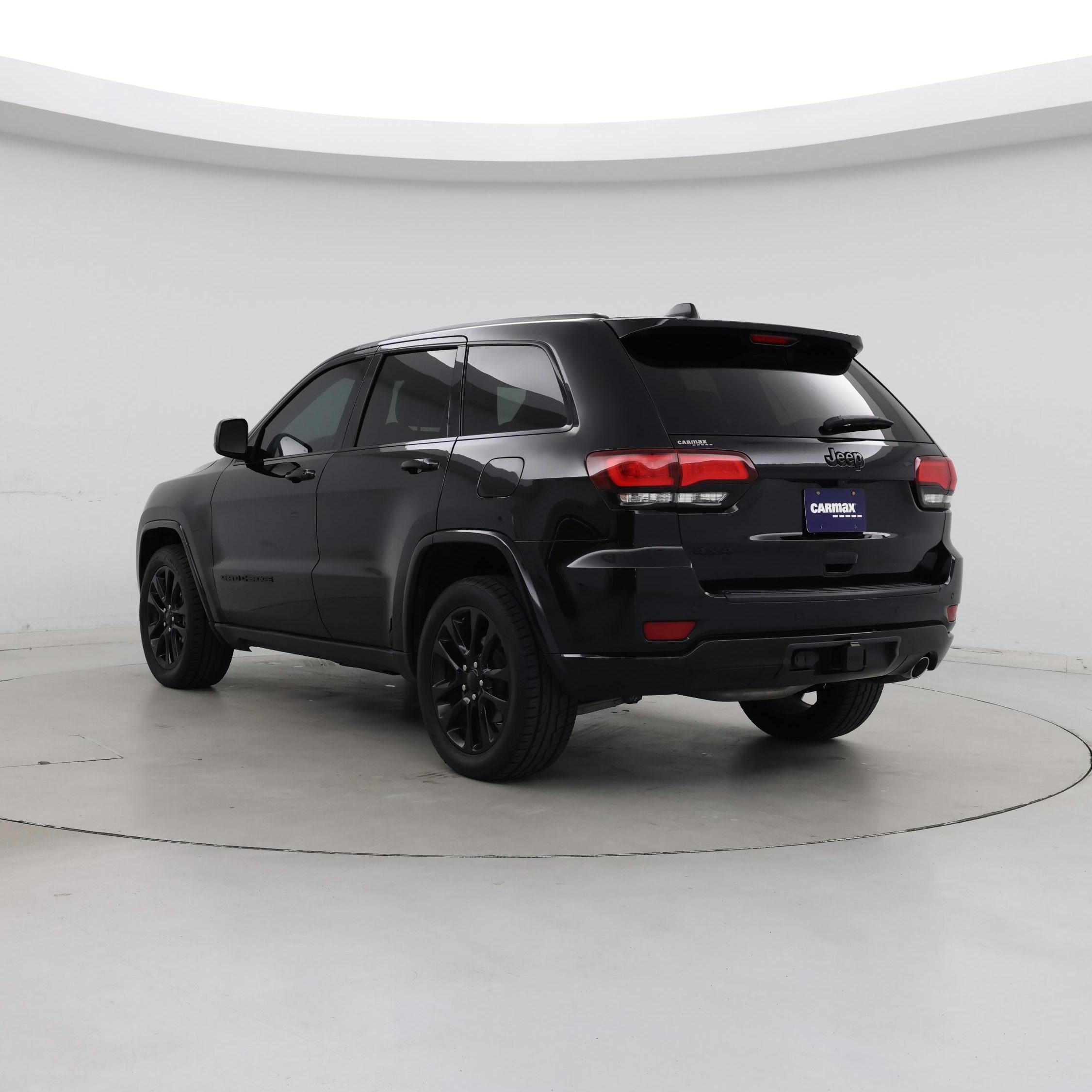 Thumbnail: 2020 Jeep Grand Cherokee - 2