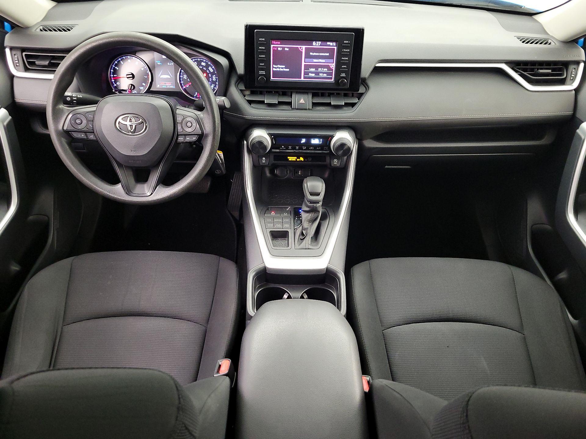 Thumbnail: 2019 Toyota RAV4 - 9