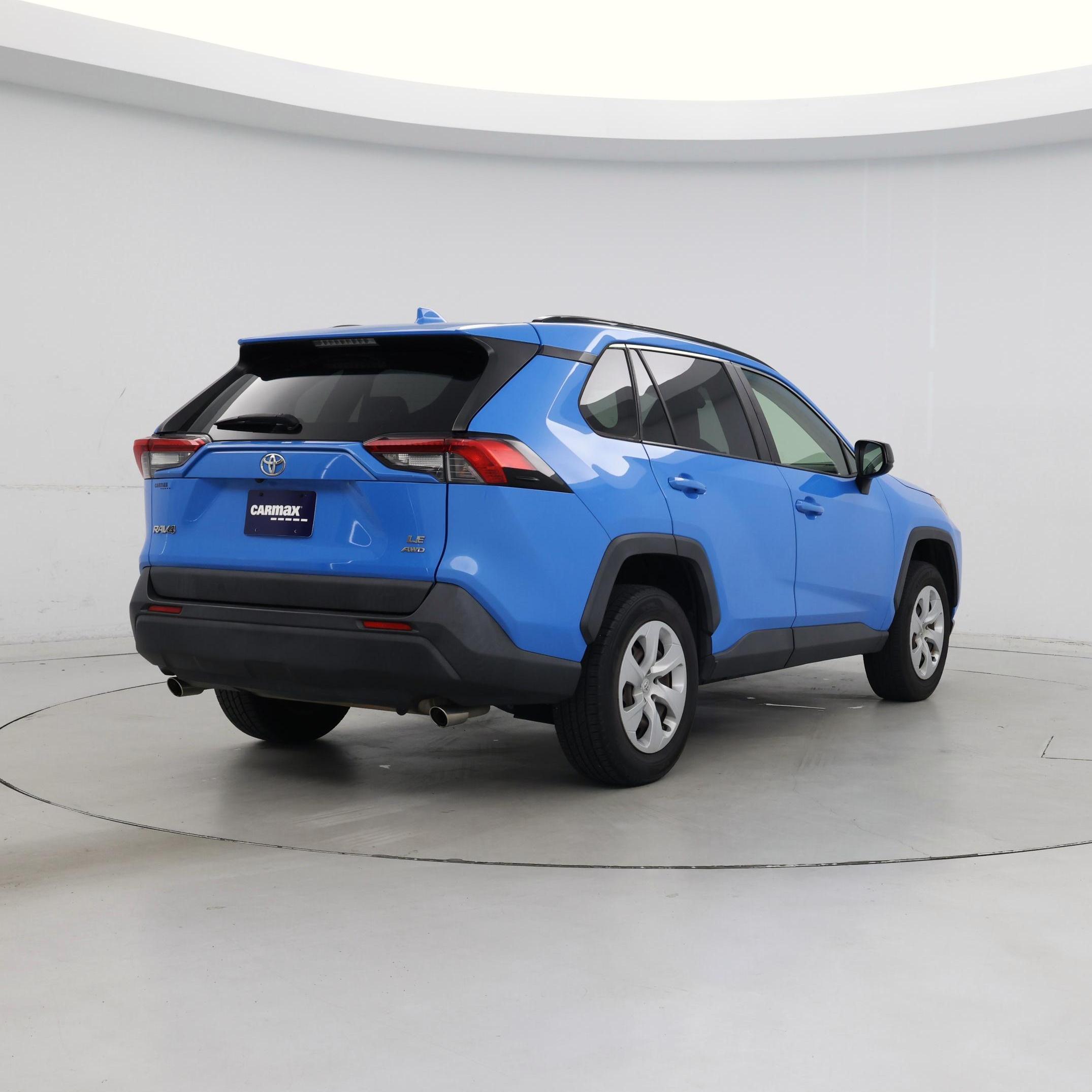 Thumbnail: 2019 Toyota RAV4 - 8