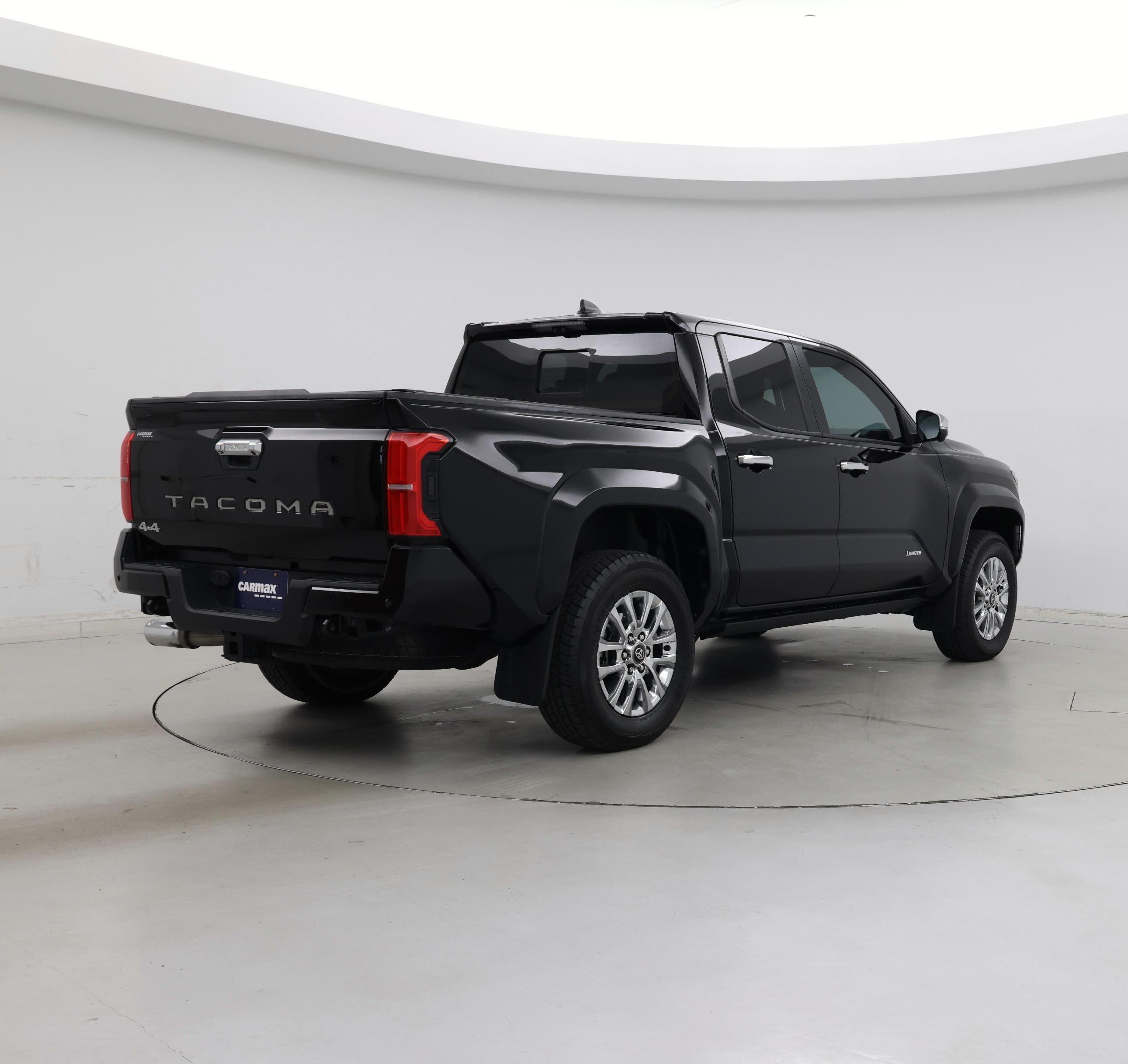 Thumbnail: 2024 Toyota Tacoma - 8