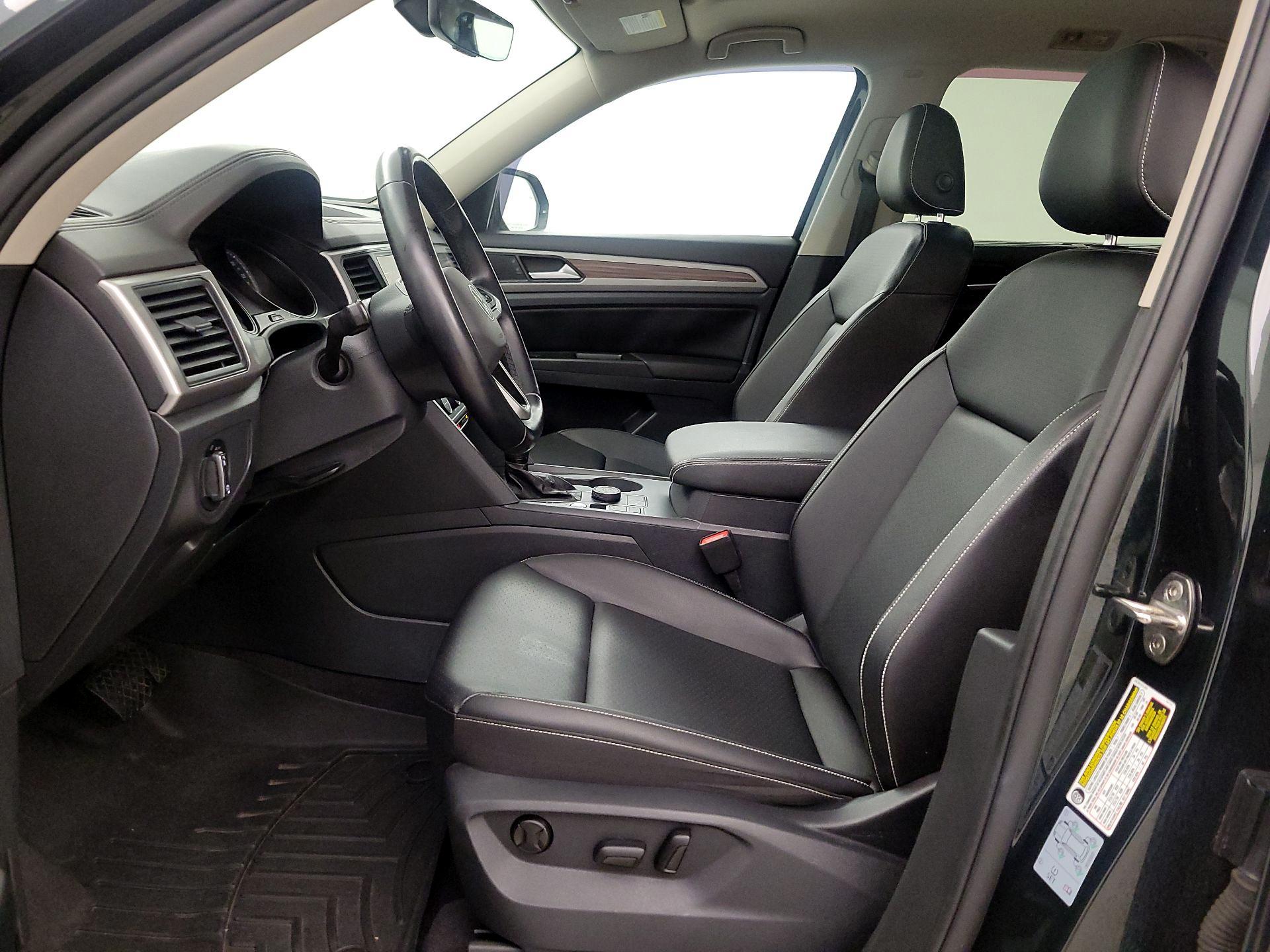 Thumbnail: 2021 Volkswagen Atlas - 11