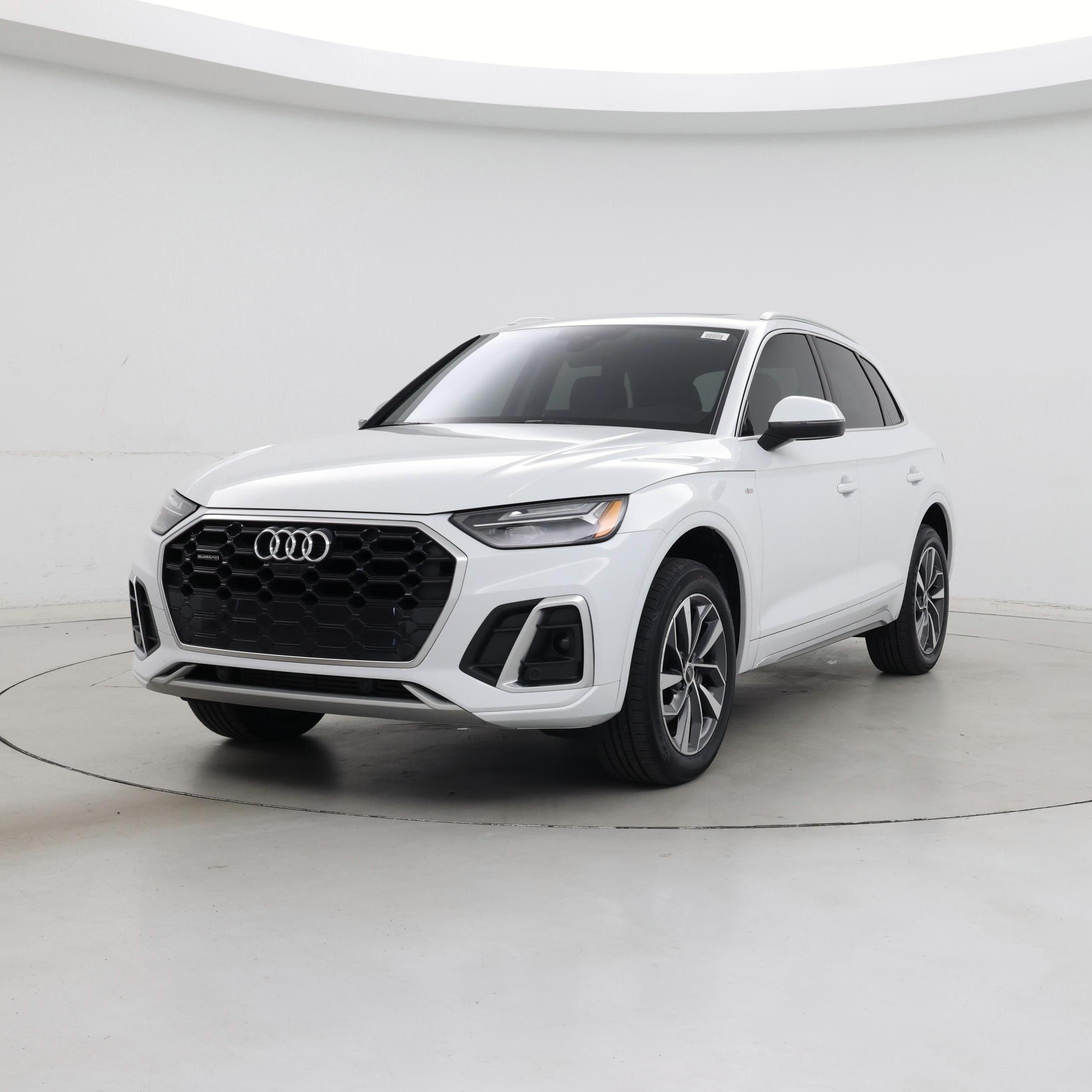 Thumbnail: 2024 Audi Q5 - 4