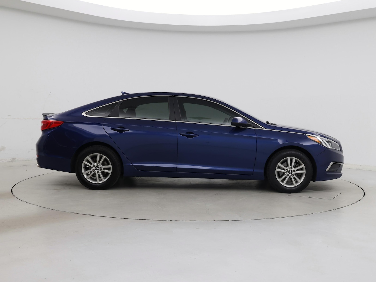 2017 Hyundai Sonata SE - Photo 8