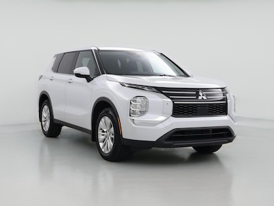 2025 Mitsubishi Outlander ES