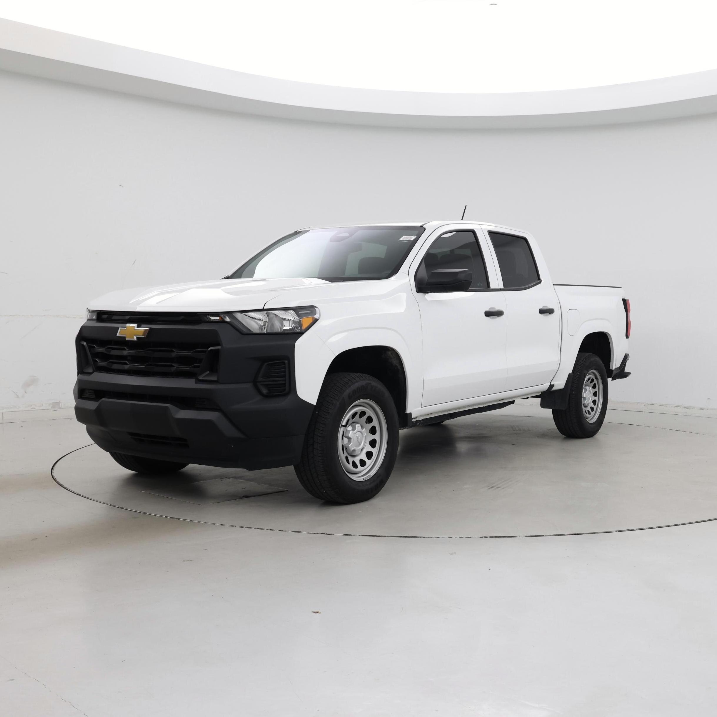 Thumbnail: 2024 Chevrolet Colorado - 4