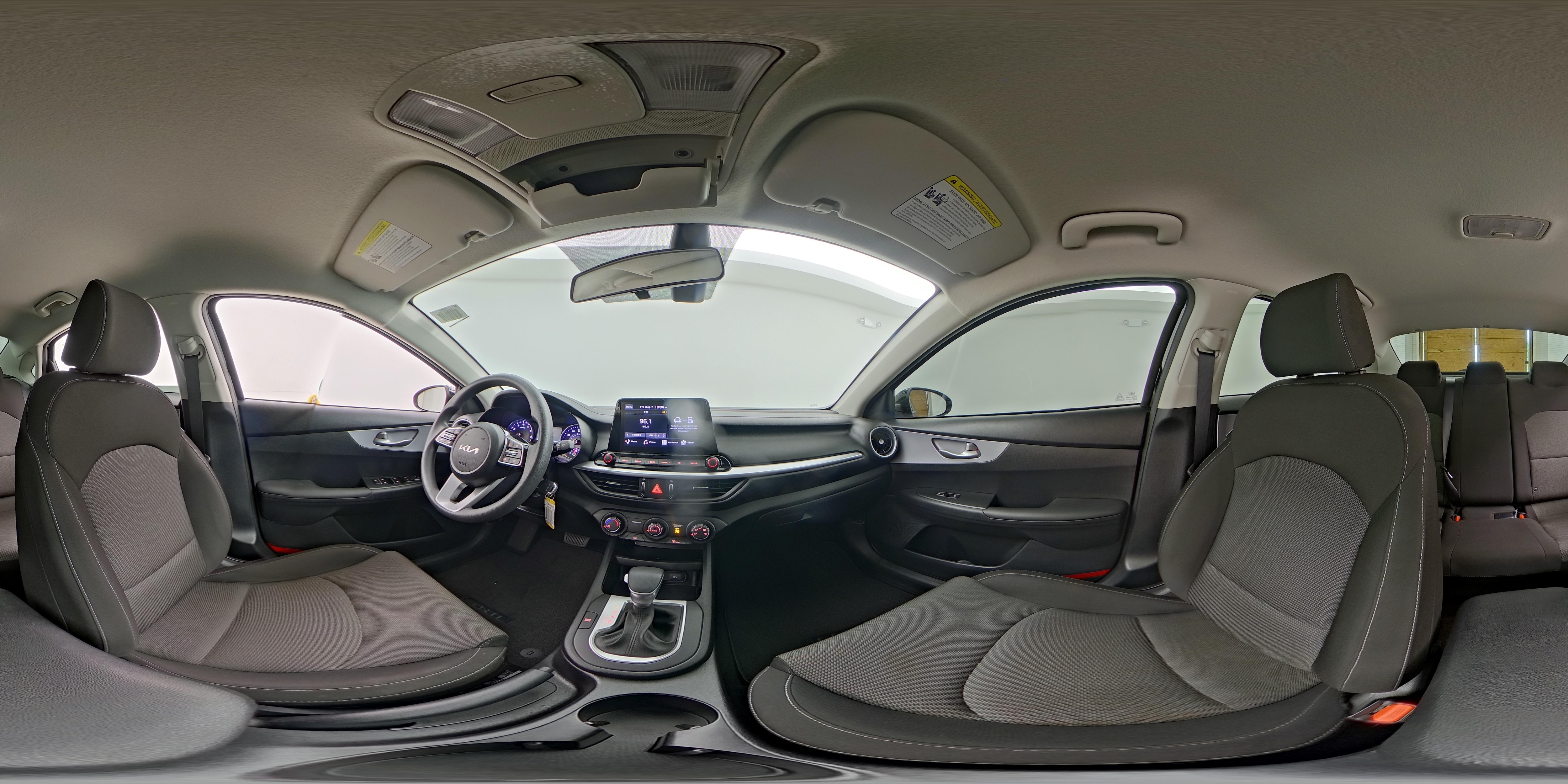 2024 Kia Forte LXS - Photo 24
