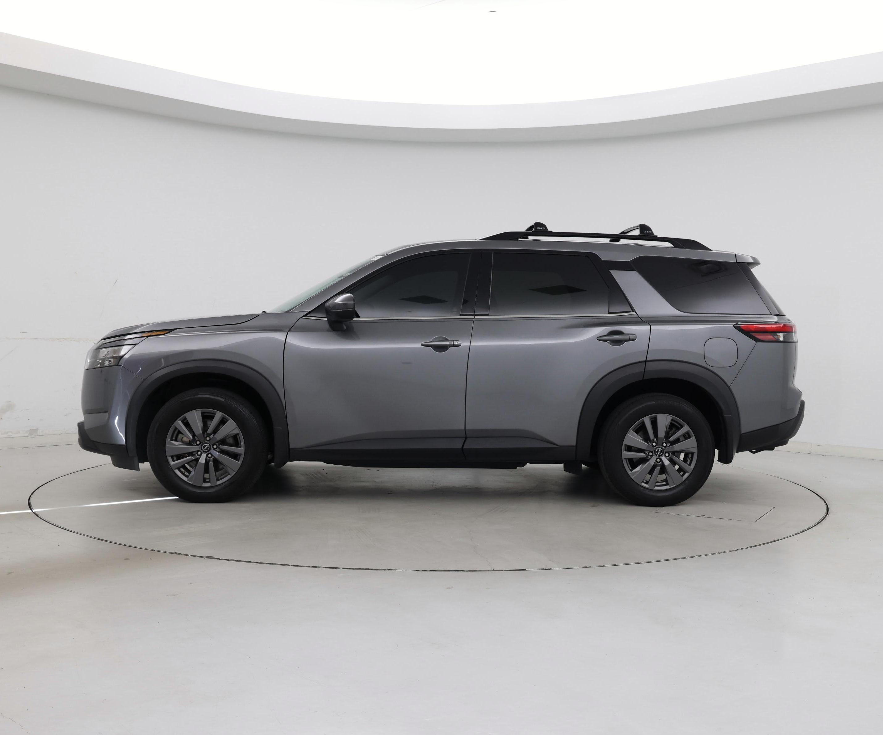 Thumbnail: 2024 Nissan Pathfinder - 3