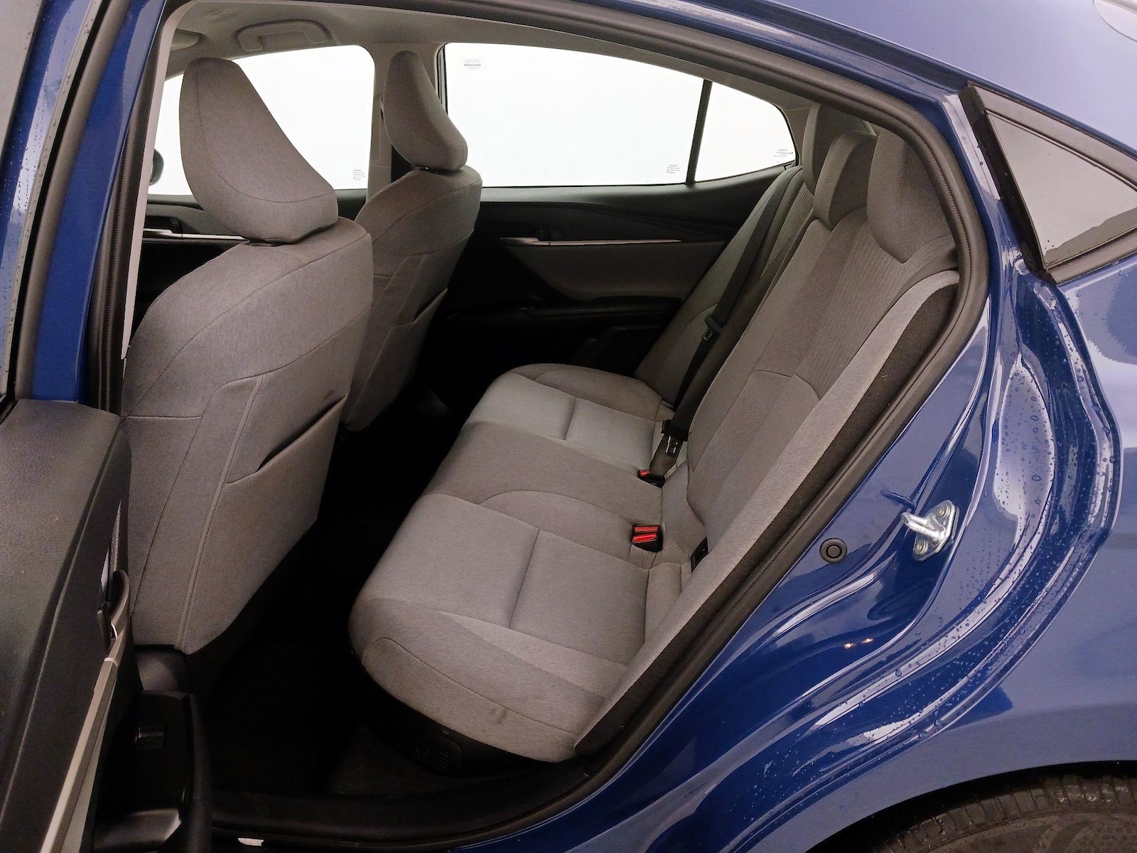 2025 Toyota Camry LE - Photo 20