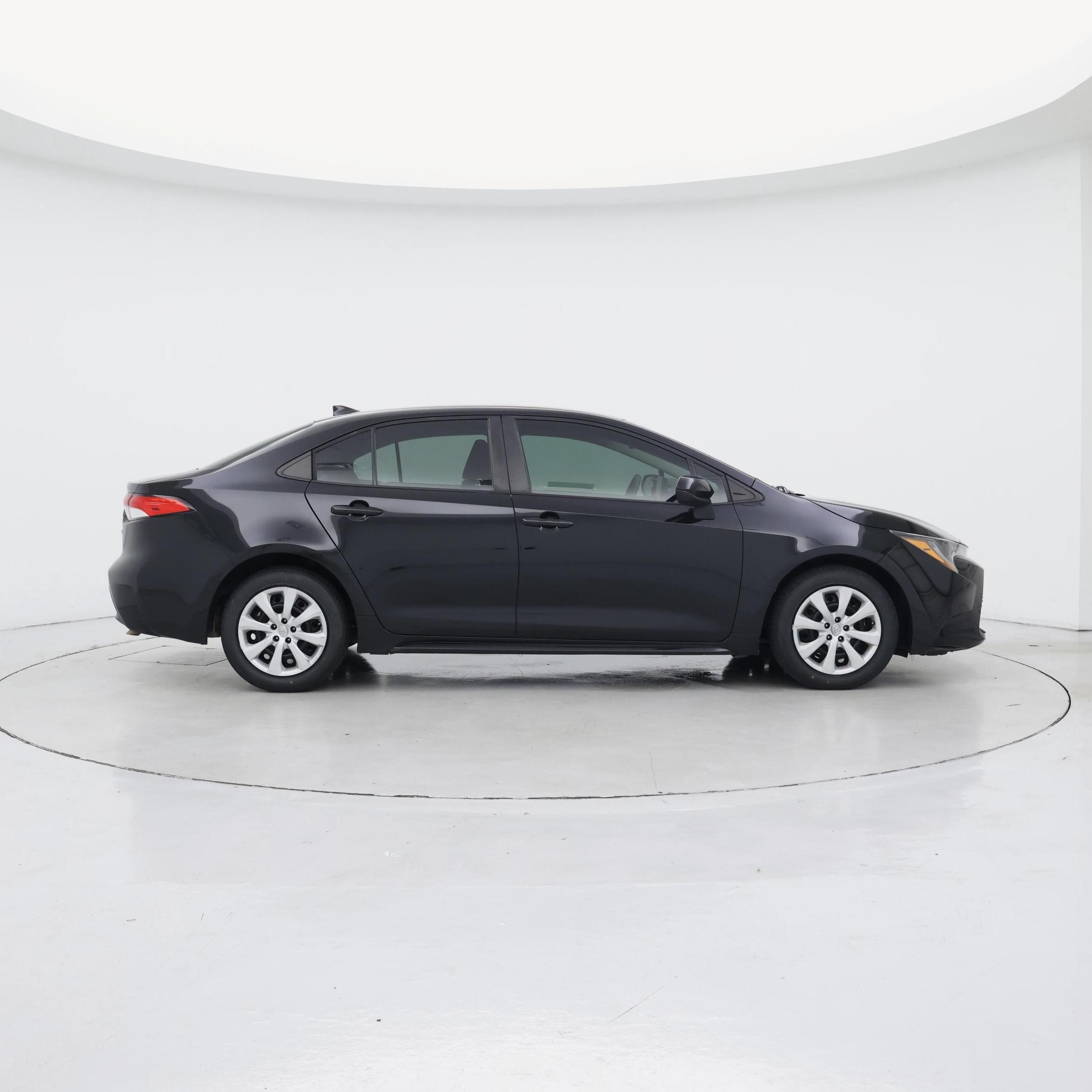 Thumbnail: 2023 Toyota Corolla - 7