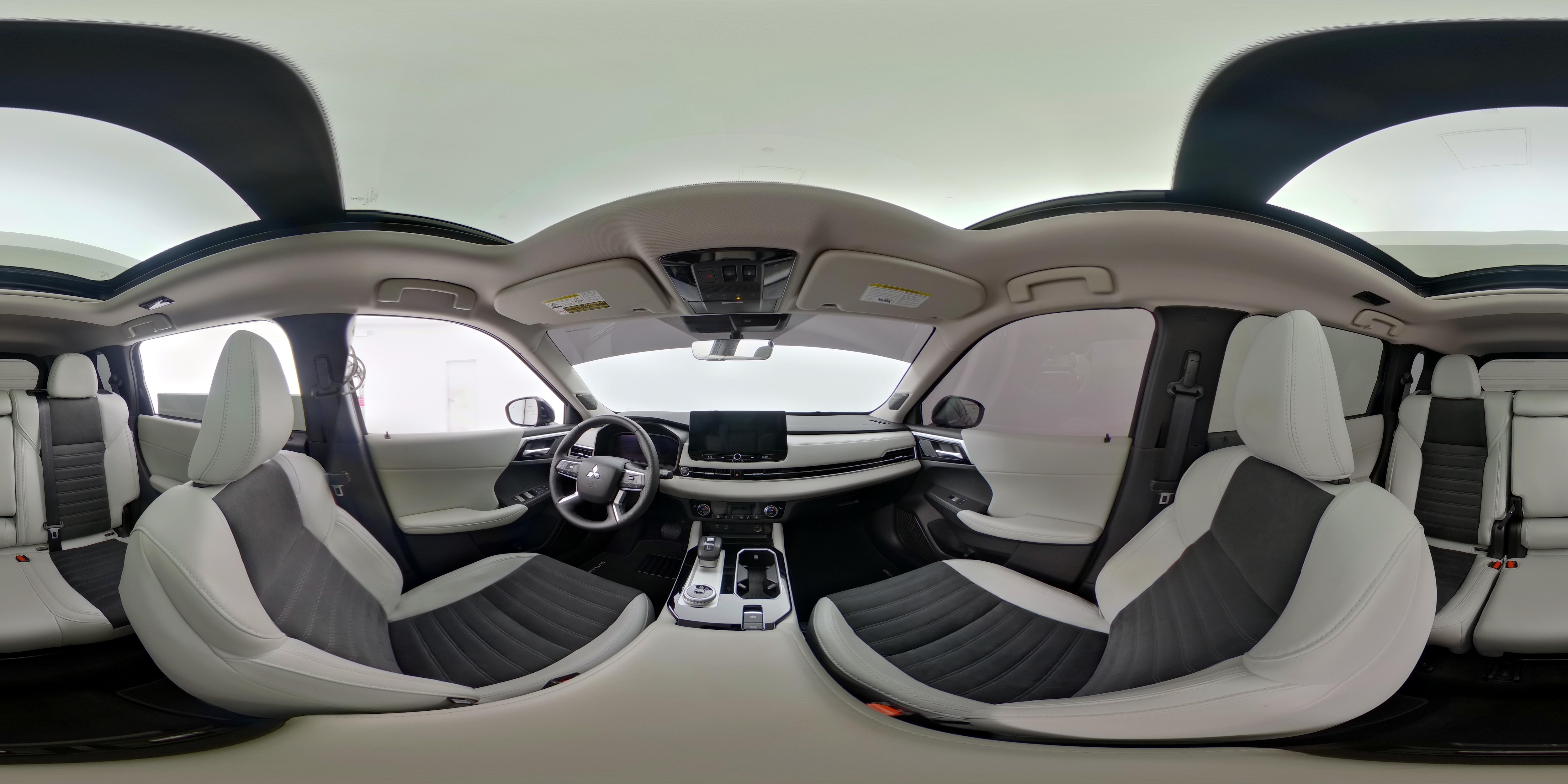 2025 Mitsubishi Outlander SE - Photo 28