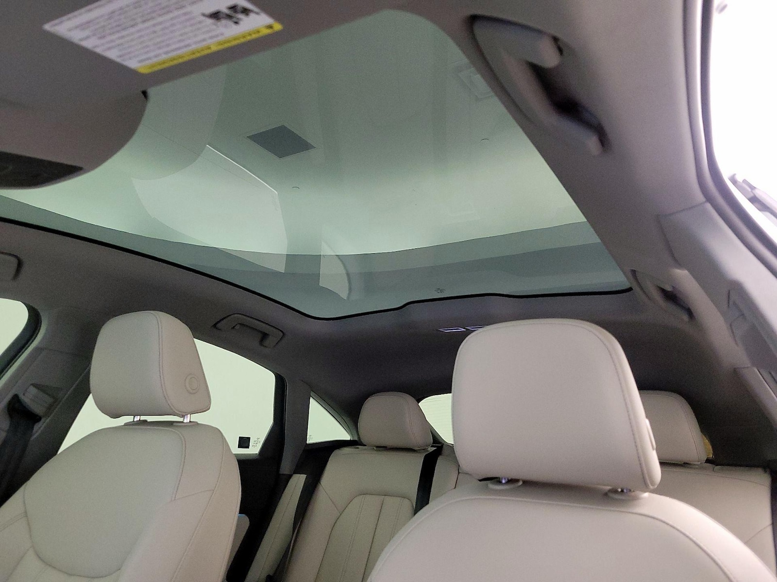 Skylight(s) & Overhead Airbags