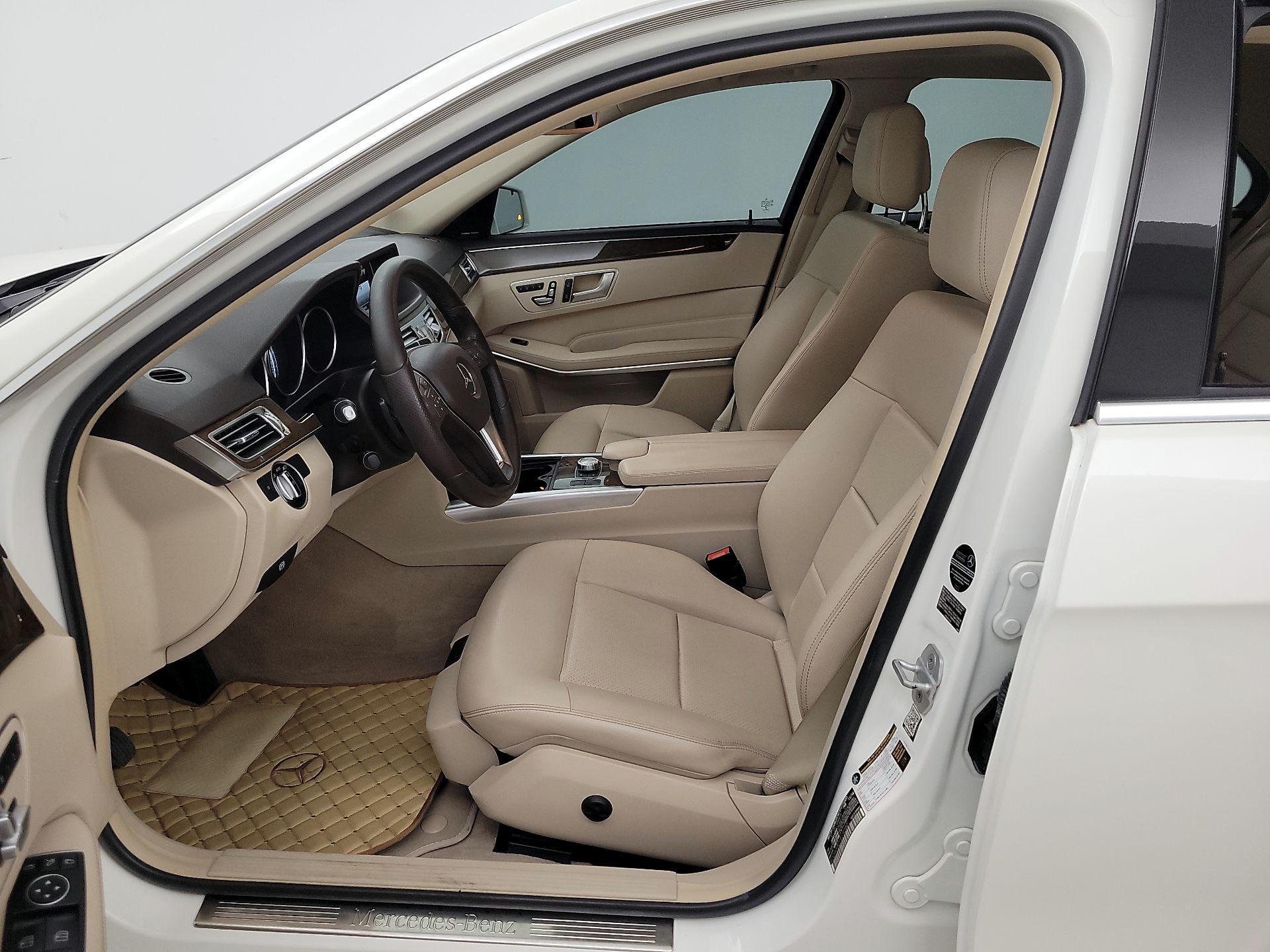 Thumbnail: 2015 Mercedes-Benz E-Class - 11